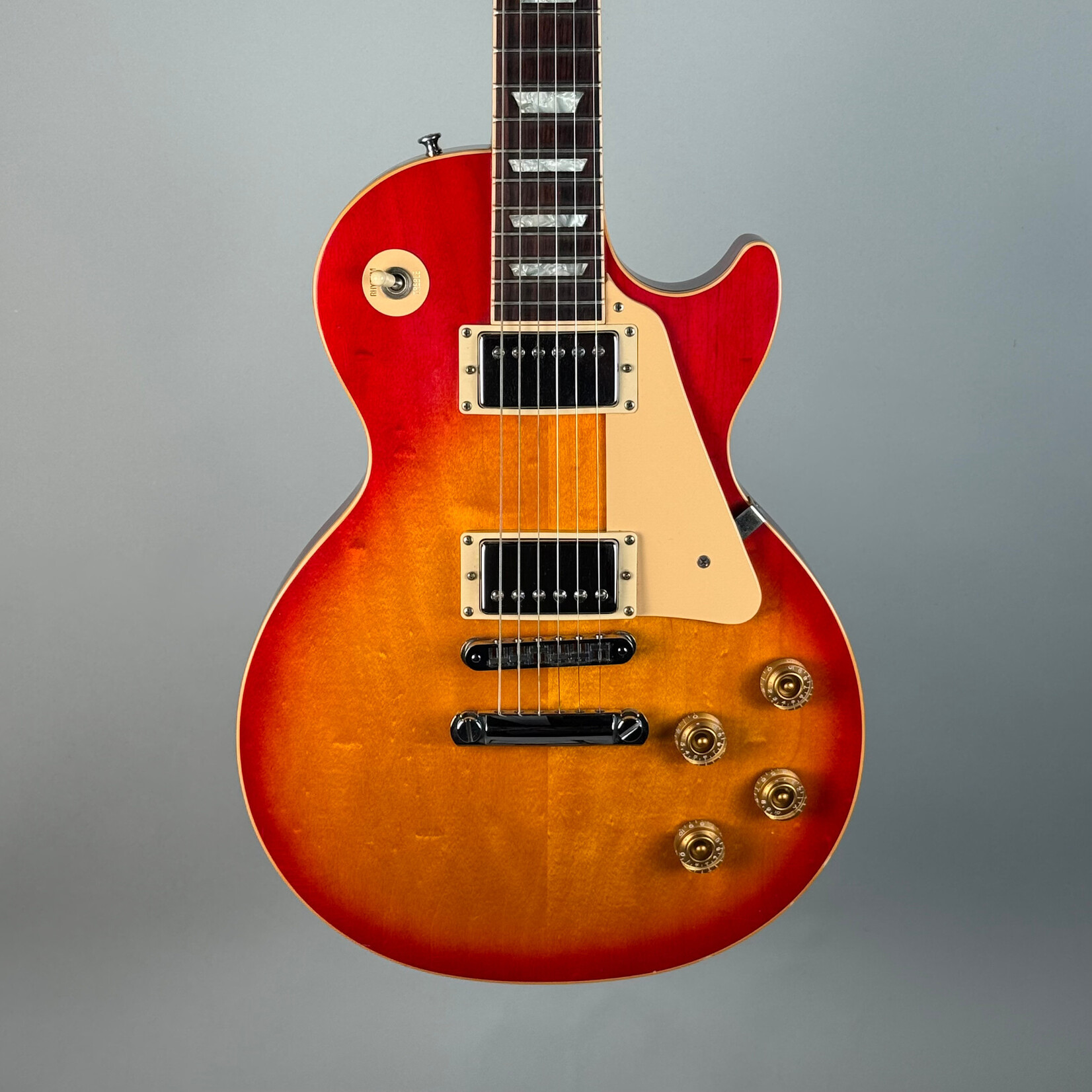 Gibson 2001 Gibson Les Paul Standard Heritage Cherry Sunburst