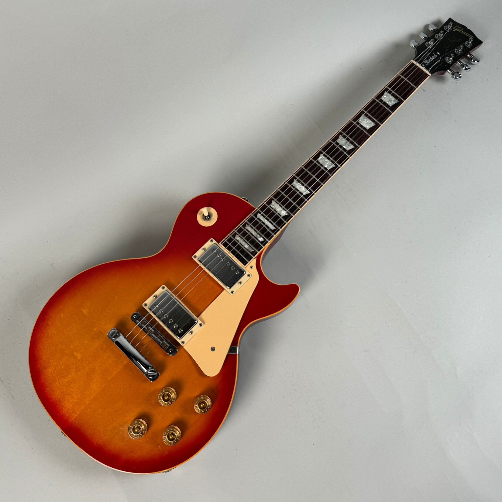 Gibson 2001 Gibson Les Paul Standard Heritage Cherry Sunburst
