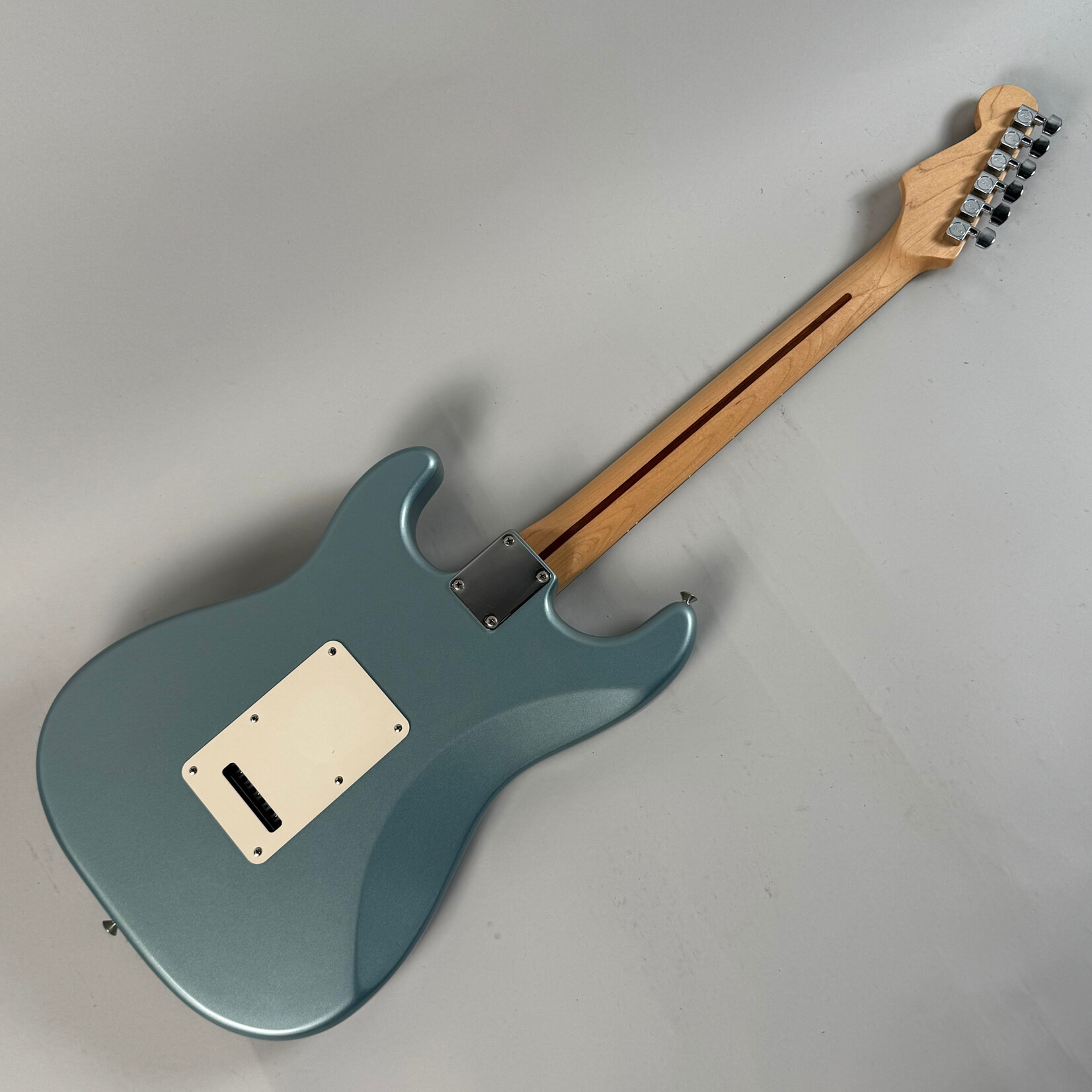 Fender 2004 Fender Stratocaster Standard MIM Blue Agave W/HSC