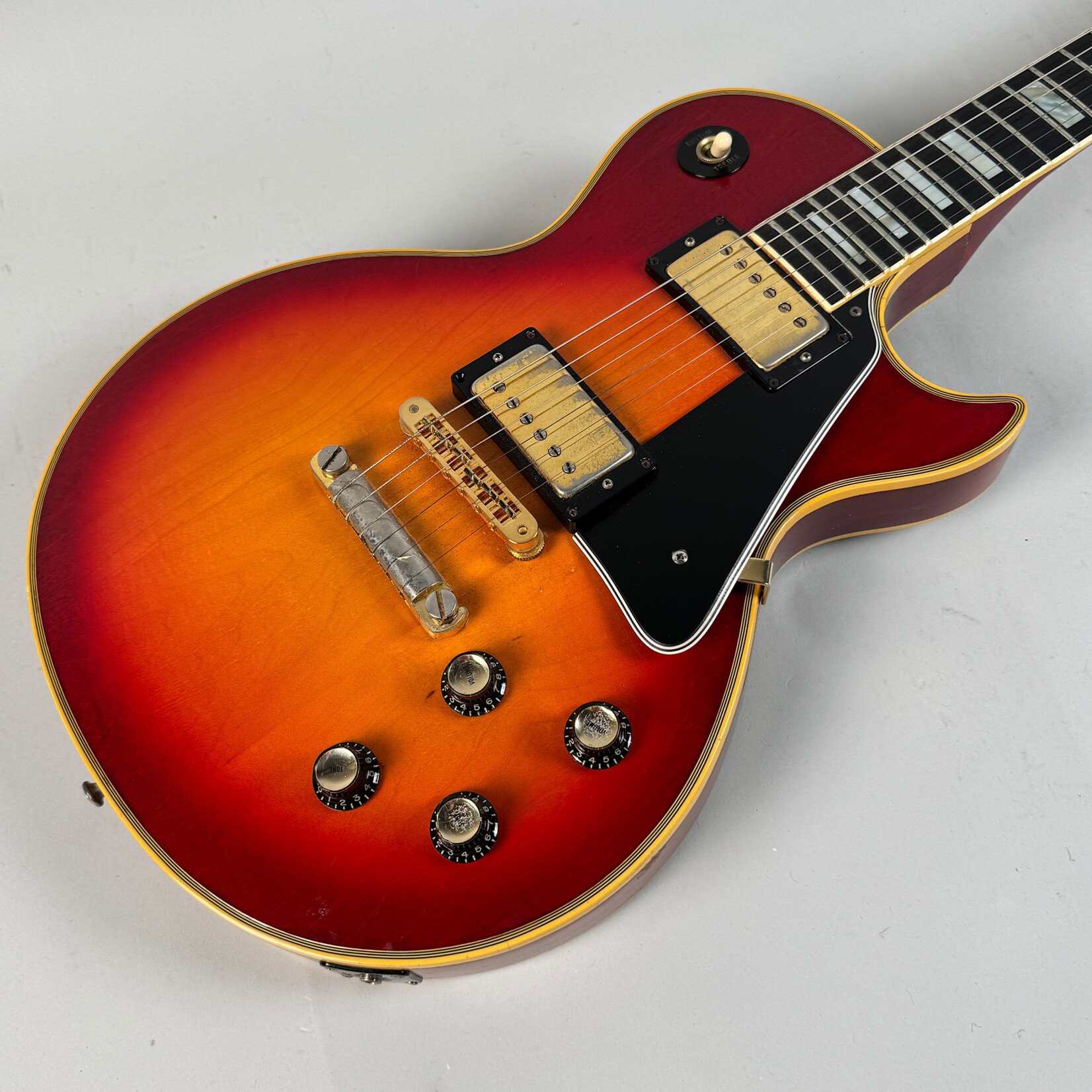 Gibson 1976 Gibson Les Paul Custom Cherry Sunburst