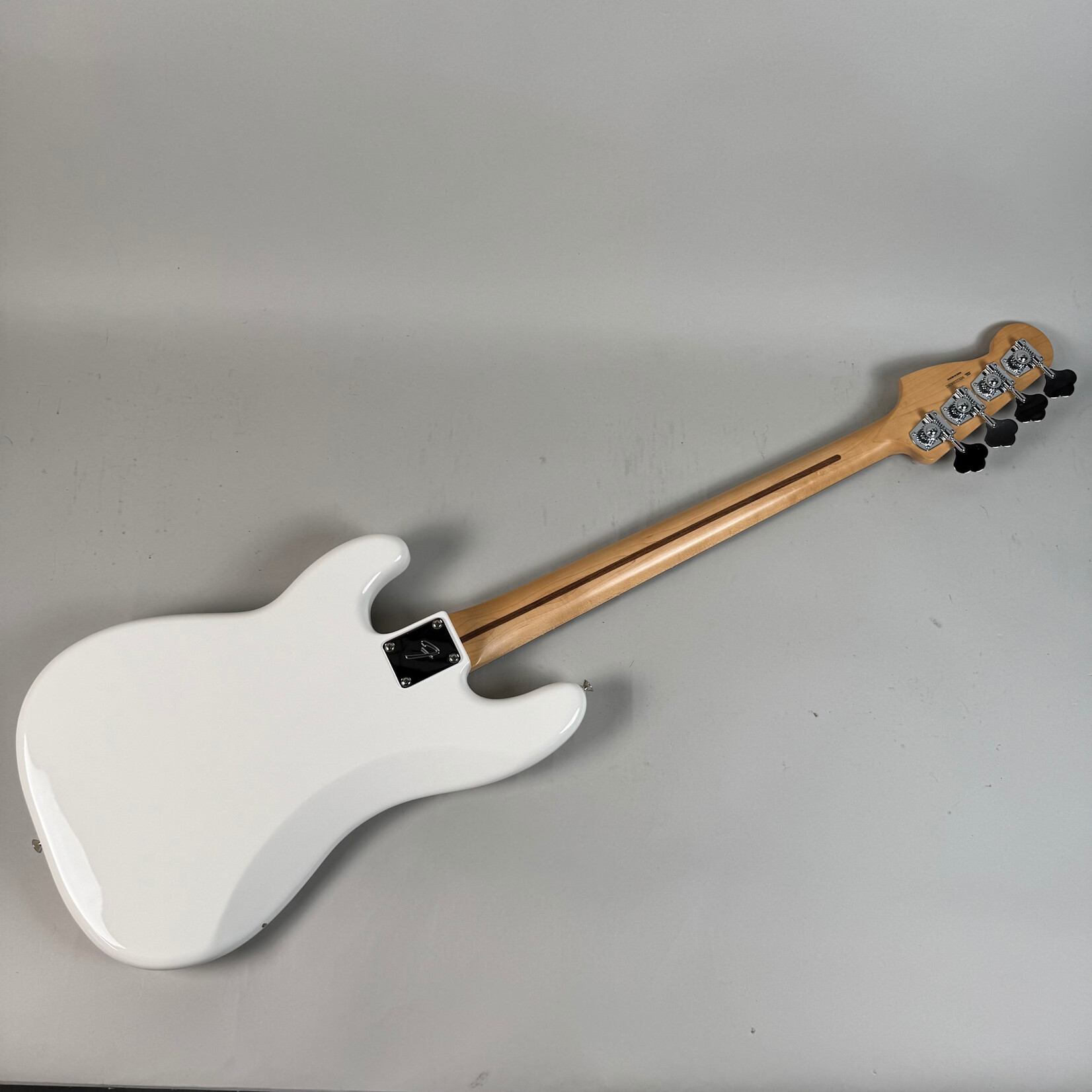 Fender 2022 Fender Player Precision Bass White