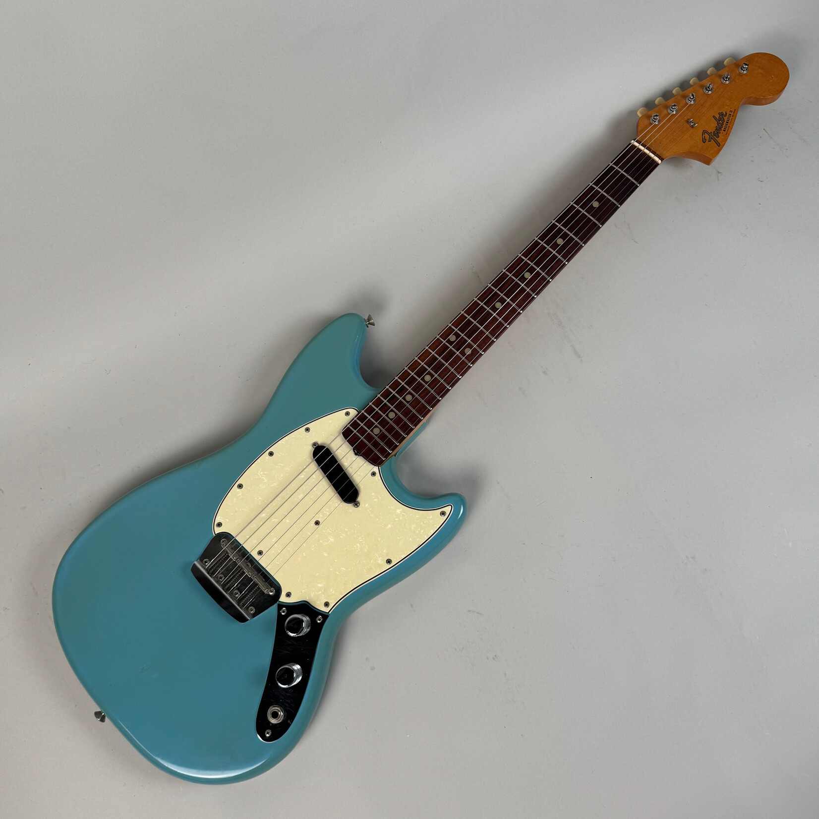 Fender 1966 Fender Musicmaster II Daphne Blue