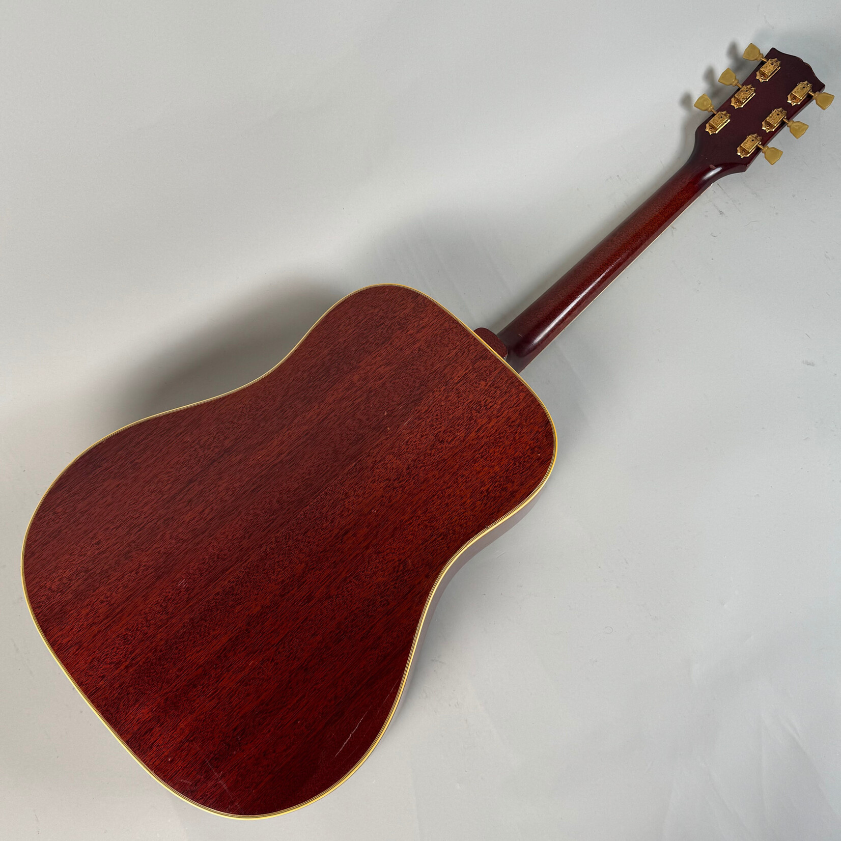 Gibson 1965 Gibson Hummingbird Cherry Sunburst