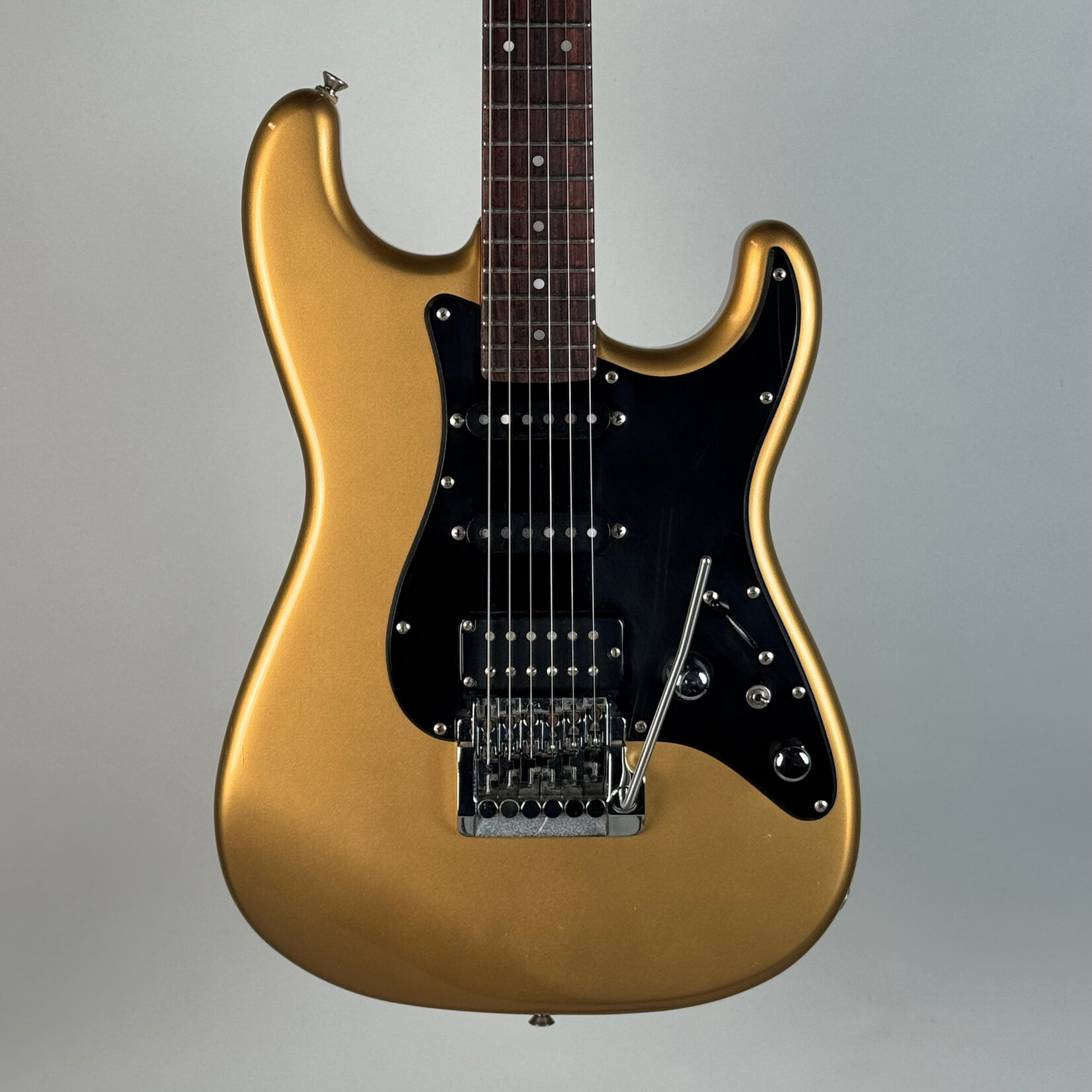 Fender 1985 Fender MIJ Contemporary Stratocaster HSS Refin Gold