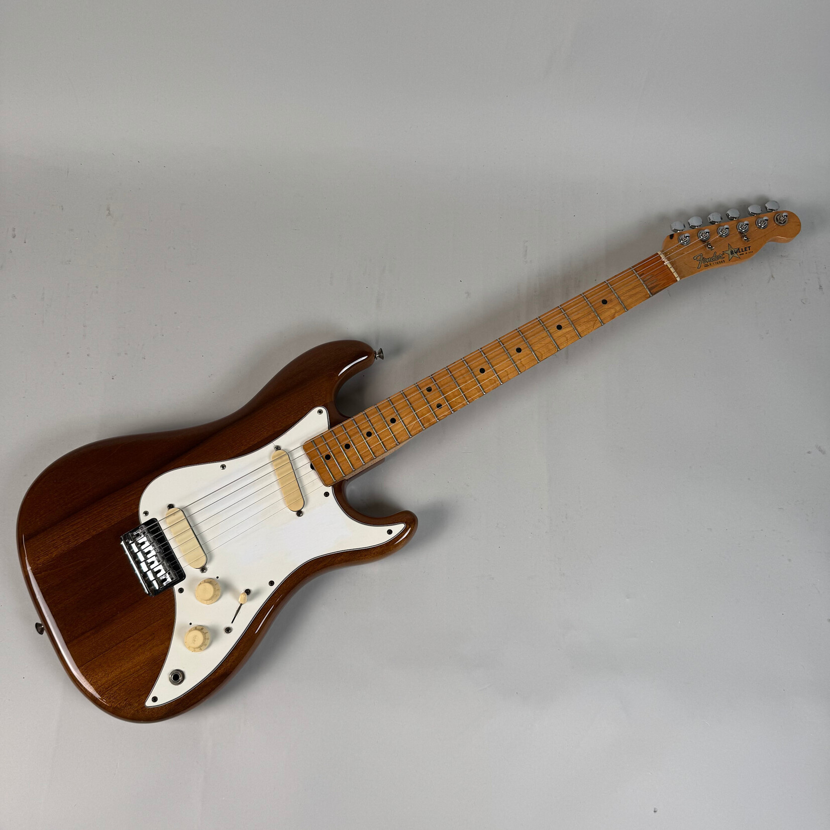 Fender 1981 Fender Bullet Walnut