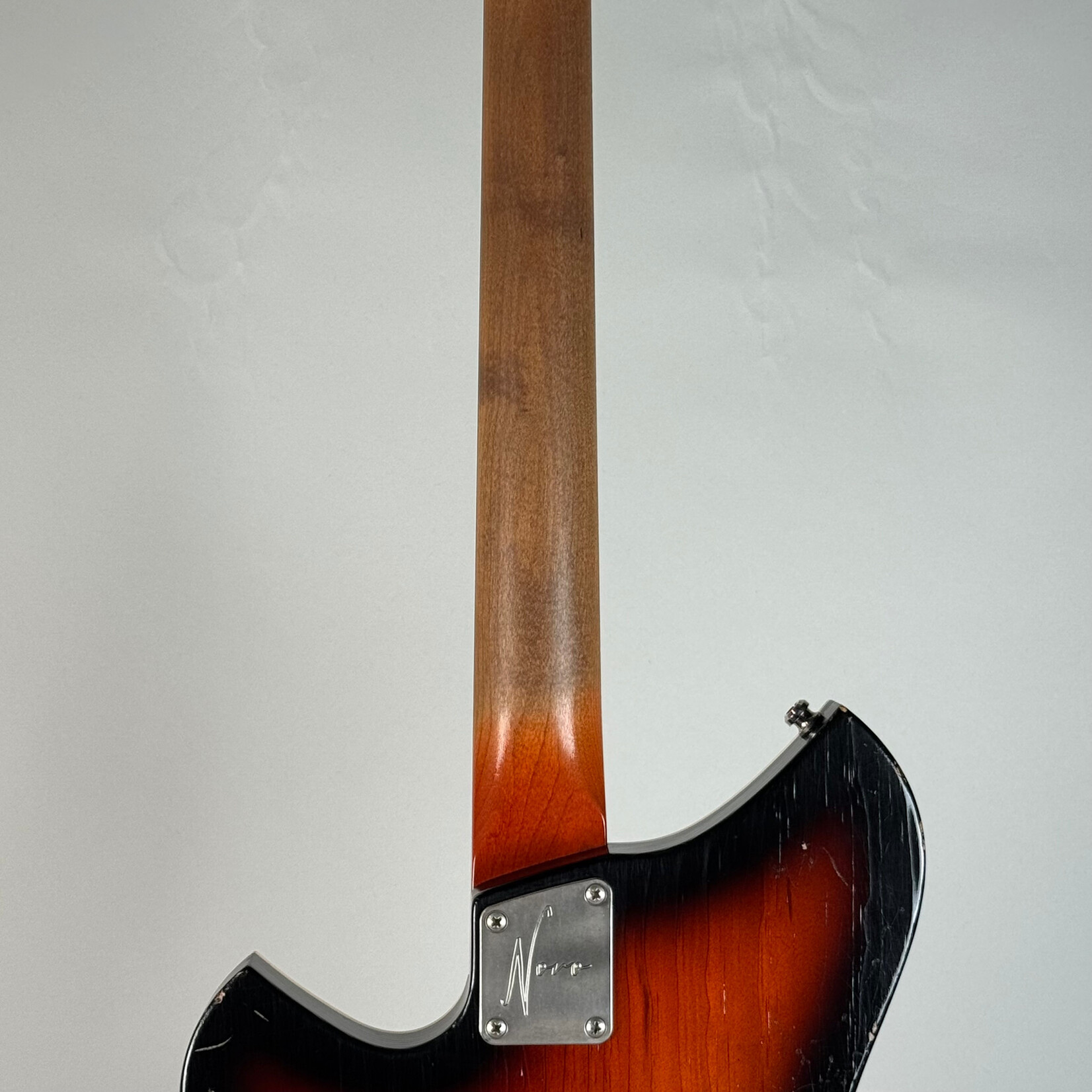 Novo Novo Serus German Carved Top Sunburst