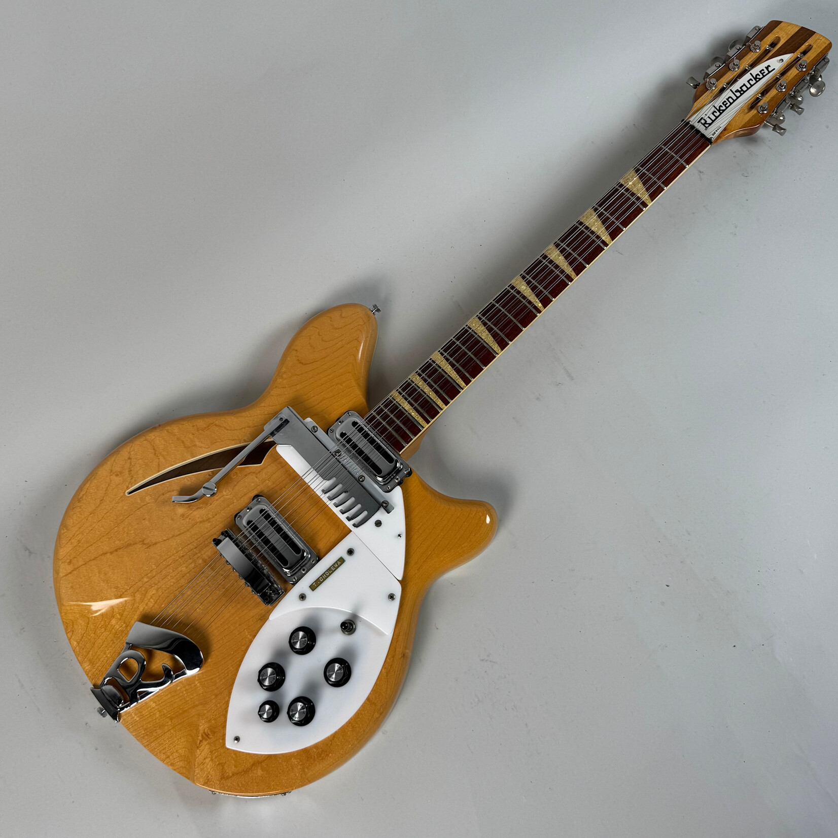 Rickenbacker 1968 Rickenbacker 366/12 Convertible MapleGlo