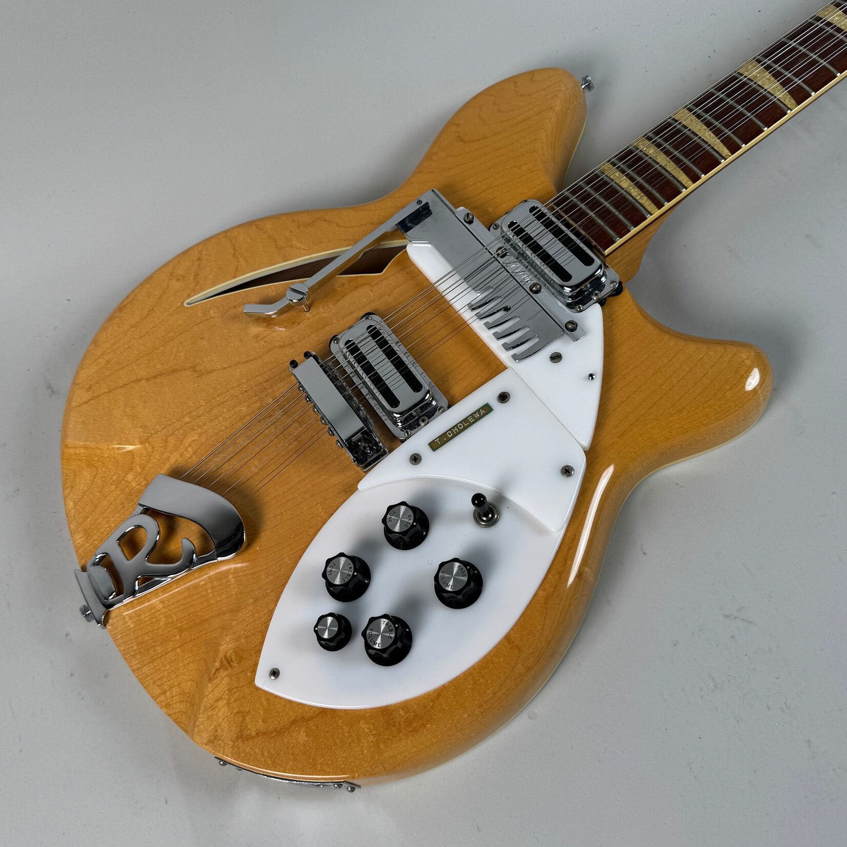 Rickenbacker 1968 Rickenbacker 366/12 Convertible MapleGlo