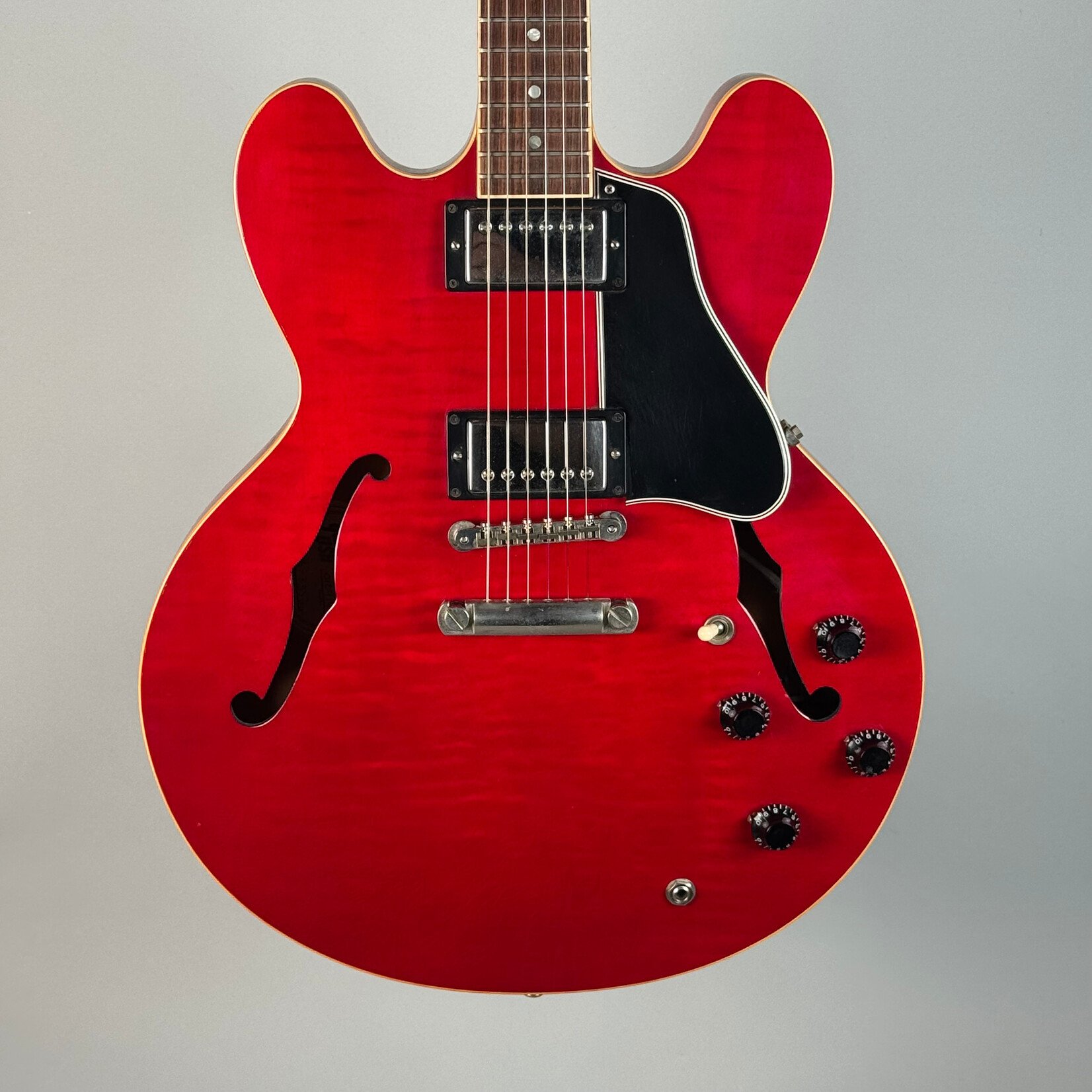 Gibson 2001 Gibson ES-335 Dot Figured Cherry