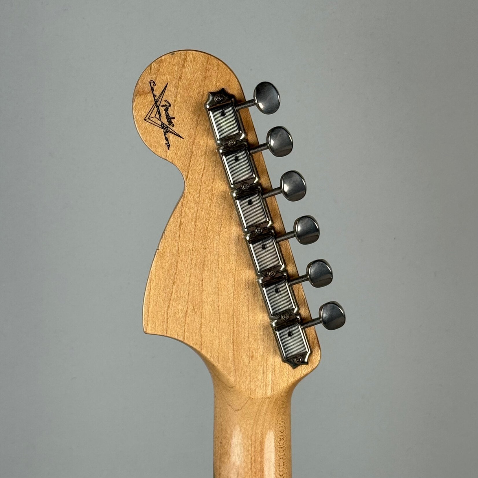 Fender 2005 Fender Custom Shop 1966 Reissue Stratocaster Gold