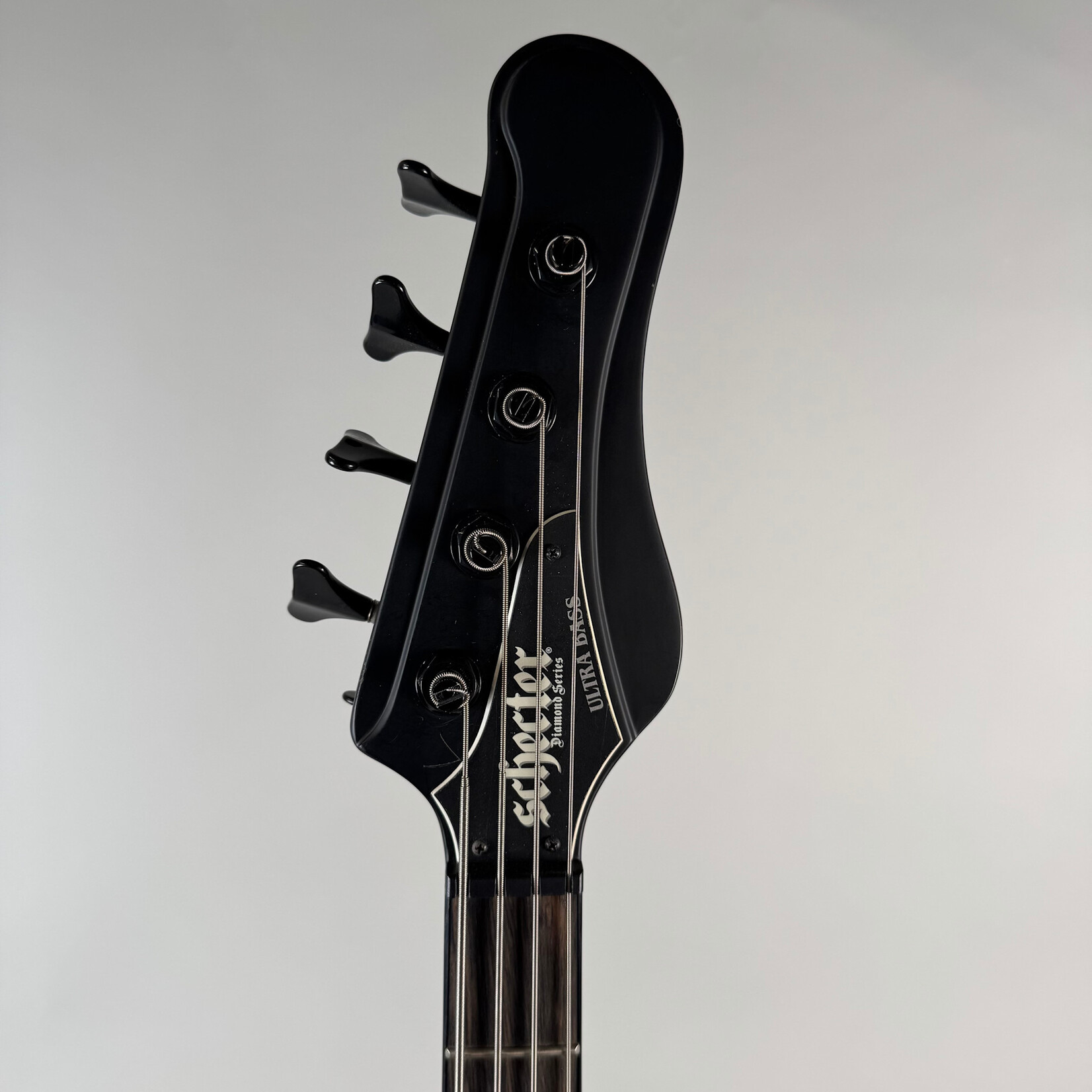 Schecter Schecter Diamond Series Ultra Bass Satin Black (D-tuner, Bridge pup)