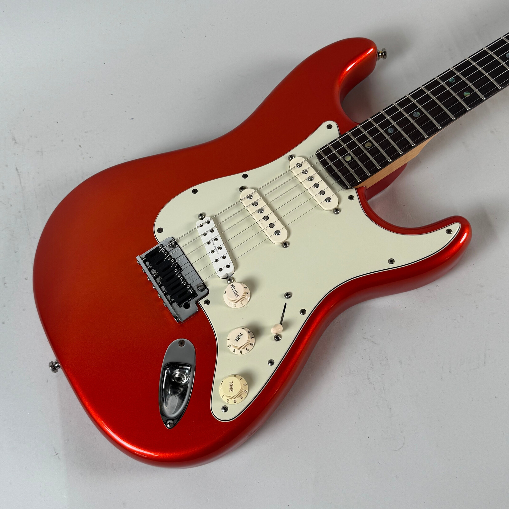 Fender 2002 Fender Stratocaster Deluxe Tangerine