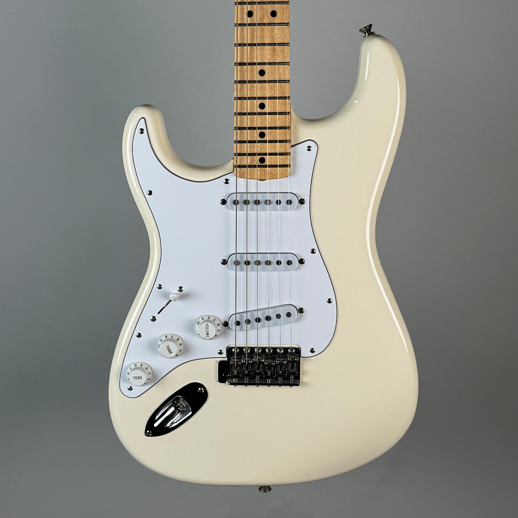 Fender Fender Standard Stratocaster MIM Olymic White Lefty