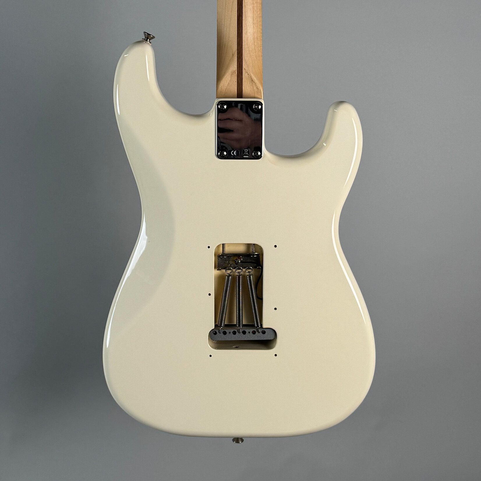 Fender Fender Standard Stratocaster MIM Olymic White Lefty