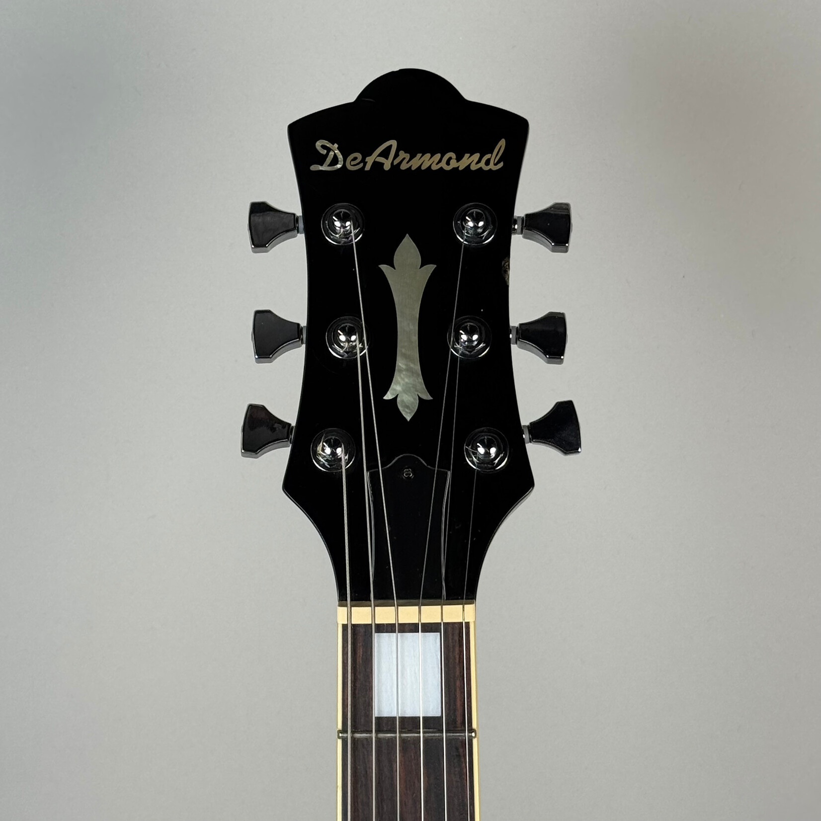 DeArmond Dearmond M-77 Orange (Changed Tuners)