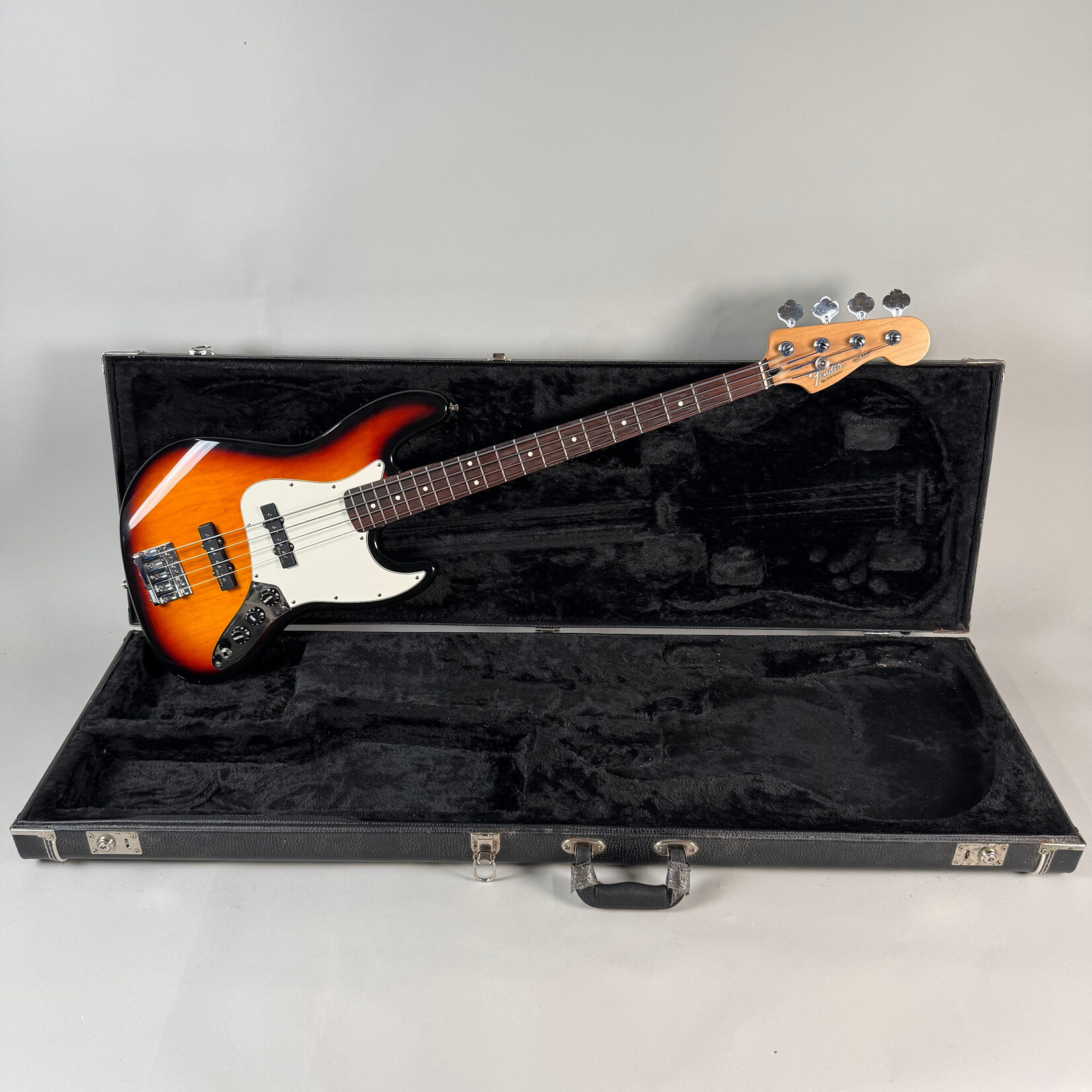Fender 1999 Fender MIM Jazz Bass Sunburst W/ HSC