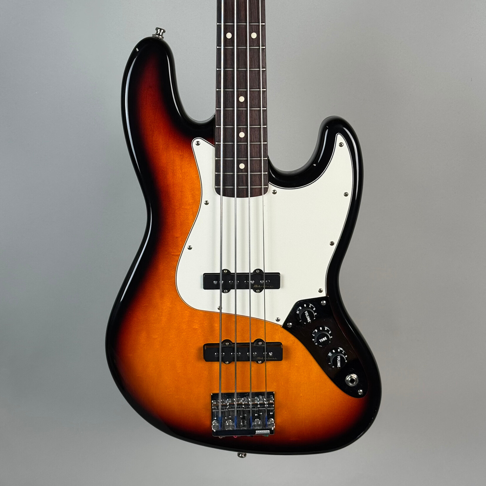 Fender 1999 Fender MIM Jazz Bass Sunburst W/ HSC