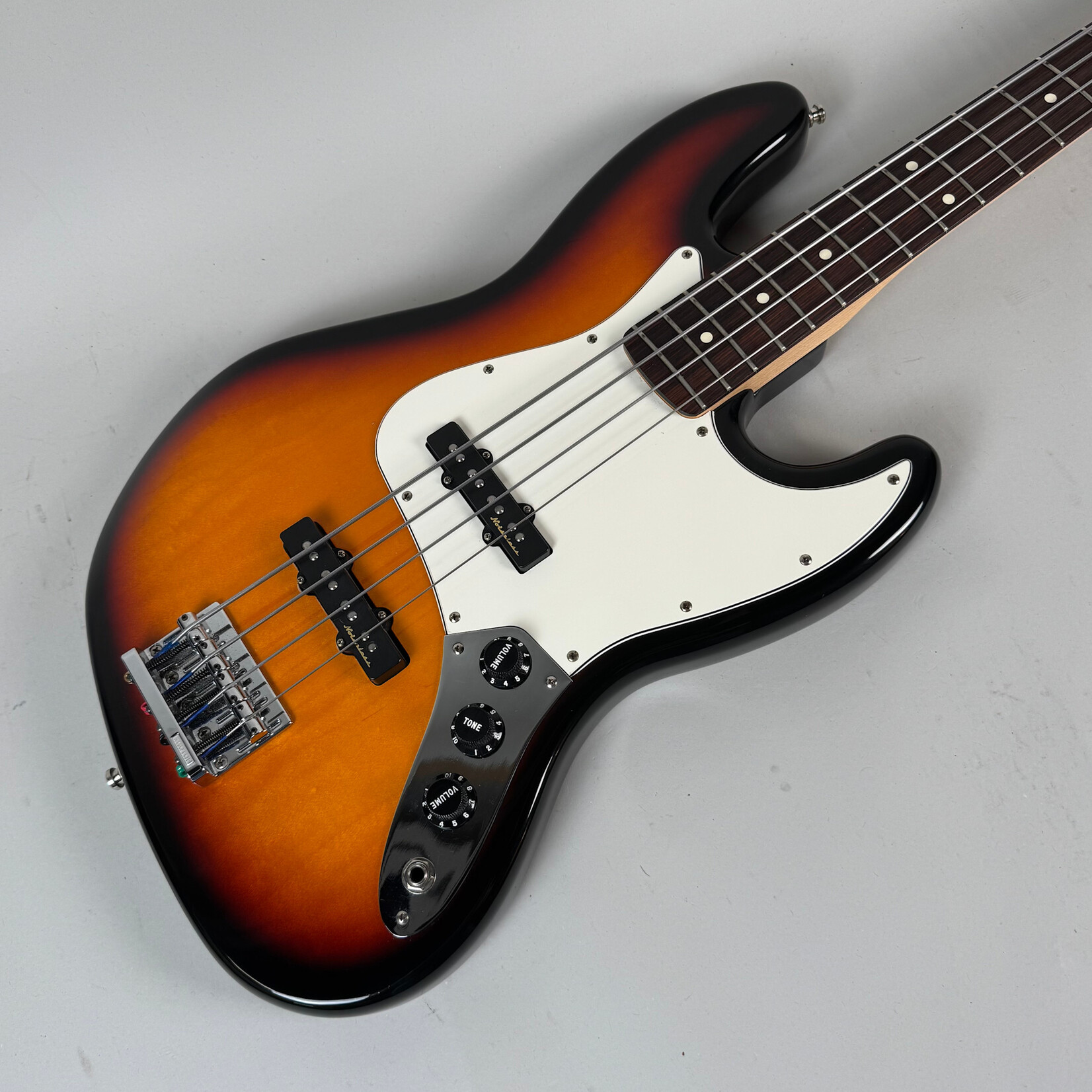 Fender 1999 Fender MIM Jazz Bass Sunburst W/ HSC