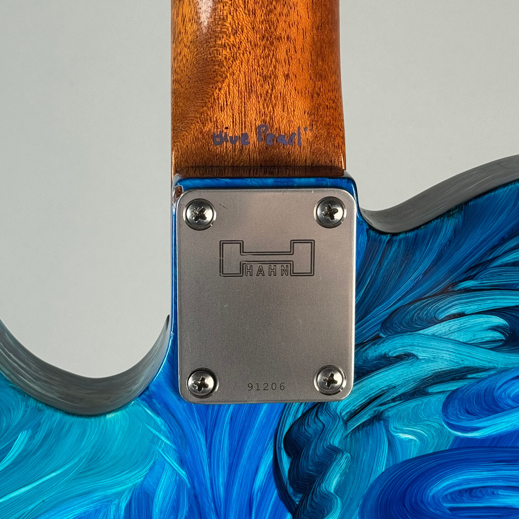 Hahn Model 1229 T-style Blue Swirl