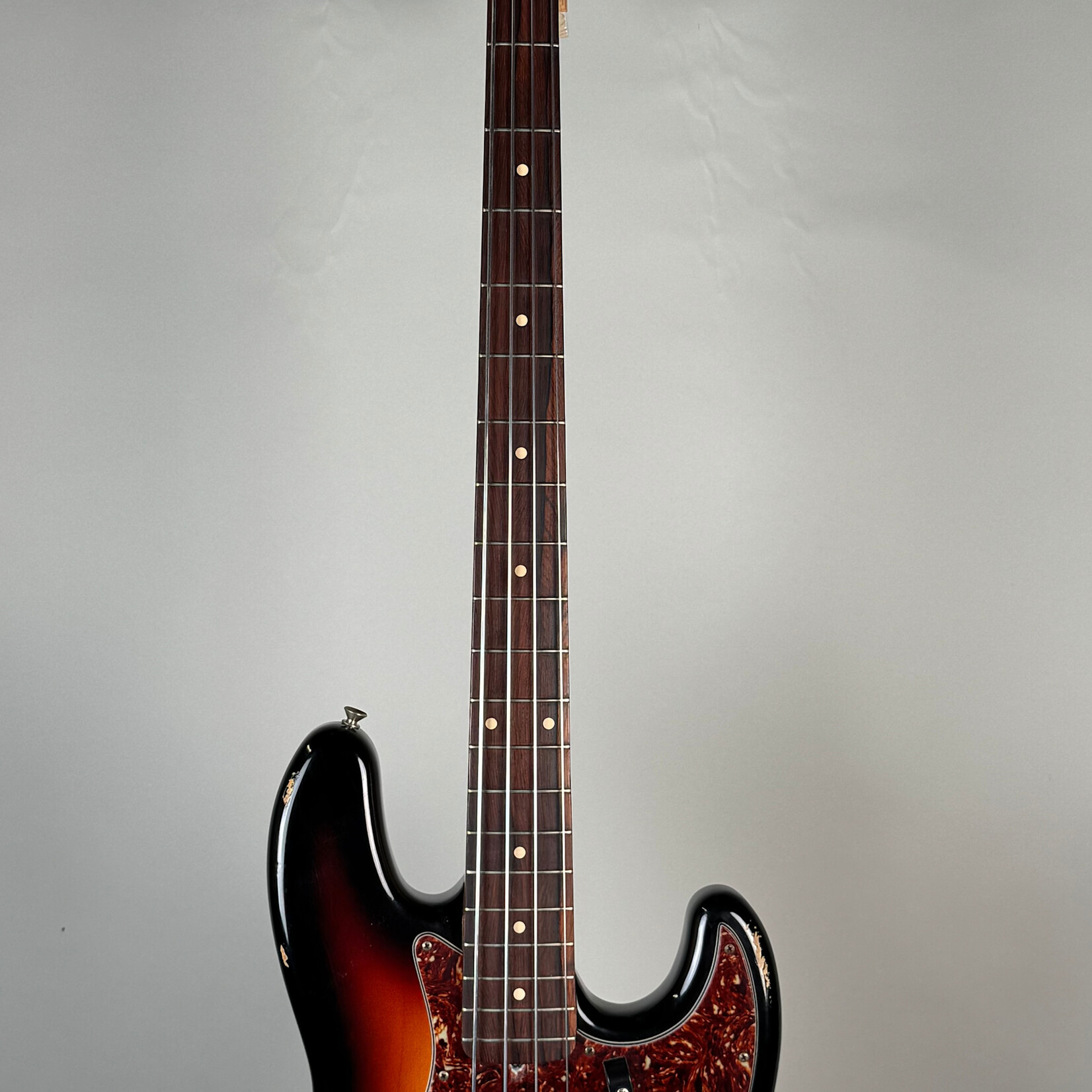 Fender 2005 Fender Custom Shop '64 Jazz Bass Relic Sunburst