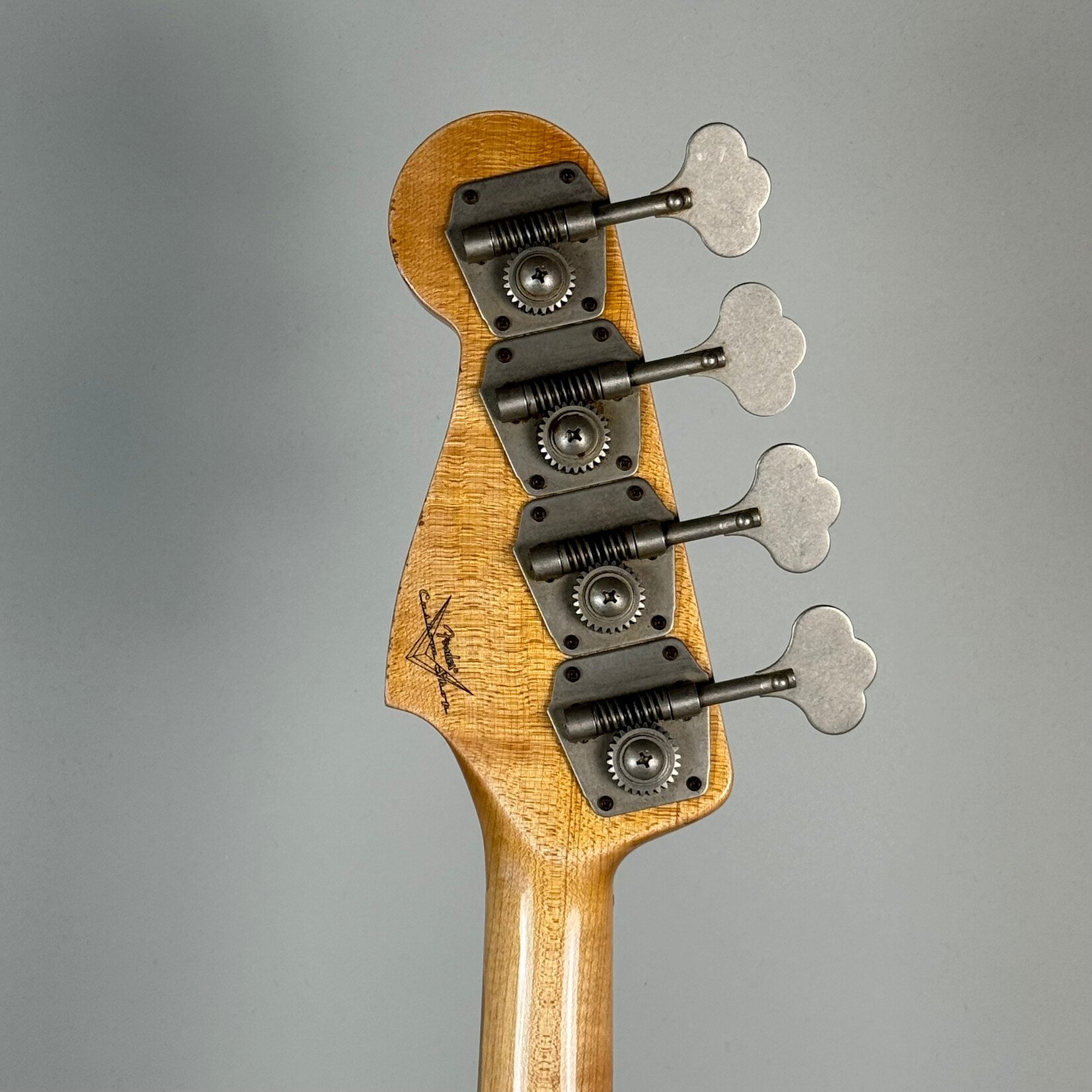 Fender 2005 Fender Custom Shop '64 Jazz Bass Relic Sunburst