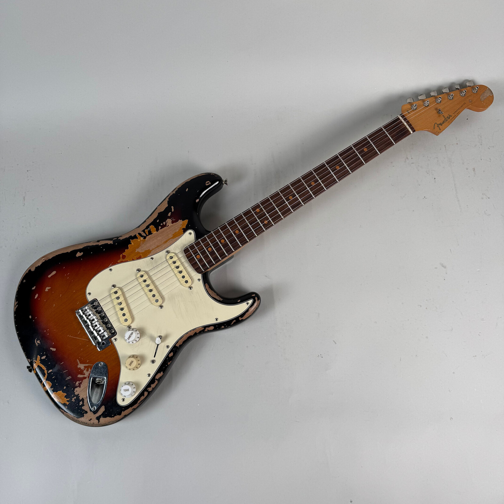 Fender 2023 Fender Mike McCready Signature Stratocaster Relic Sunburst