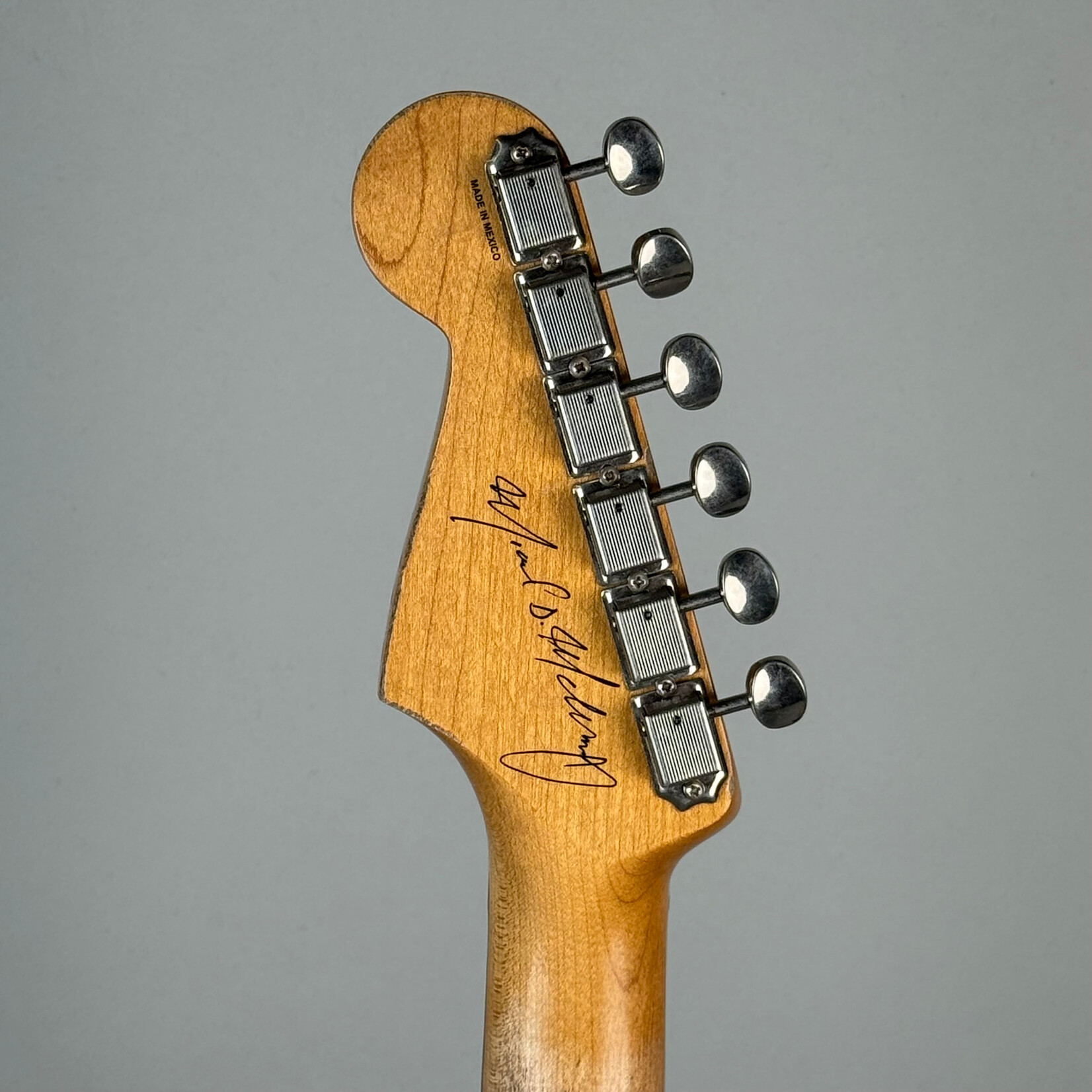 Fender 2023 Fender Mike McCready Signature Stratocaster Relic Sunburst