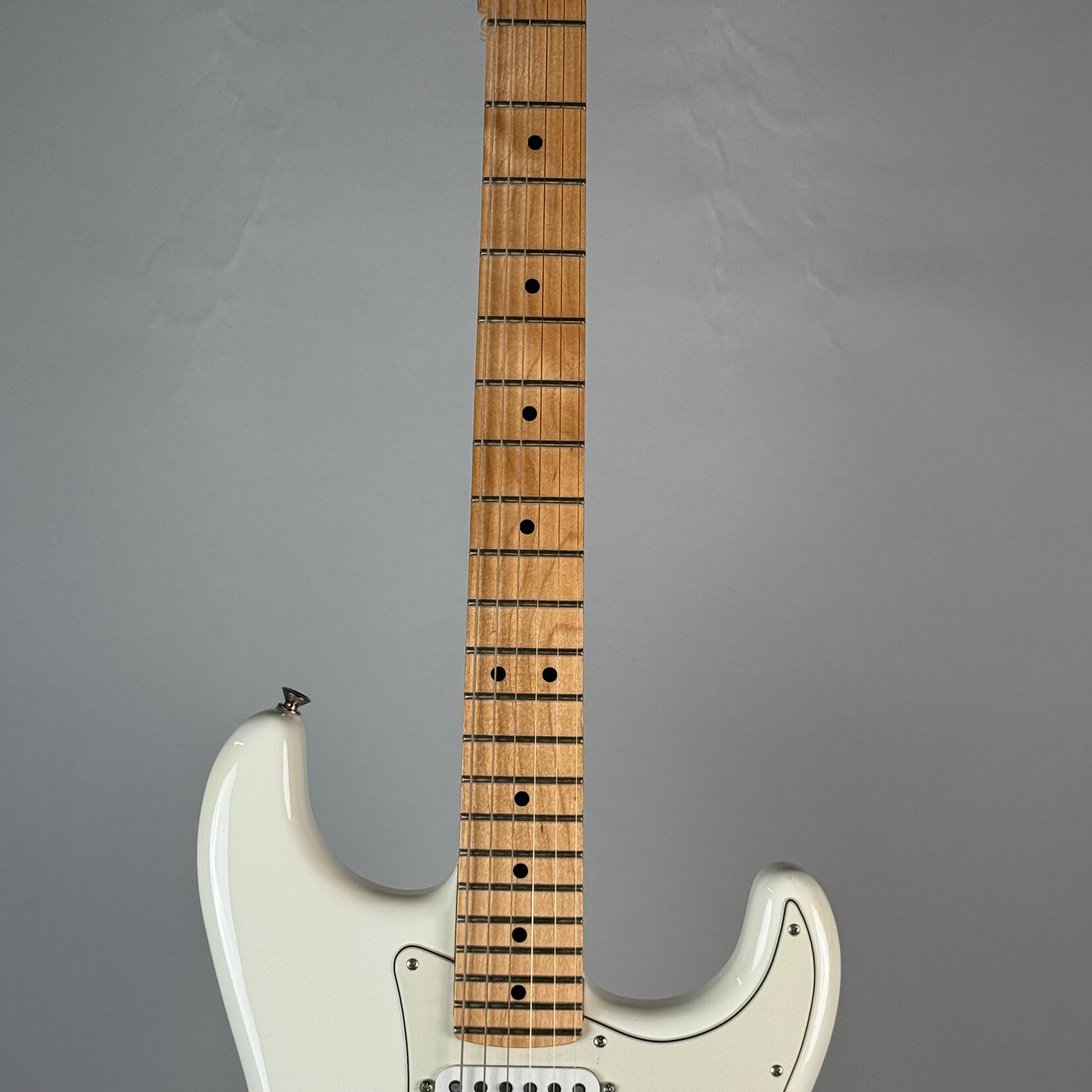 Fender 2021 Fender MIM Player Series Stratocaster White W/ HSC