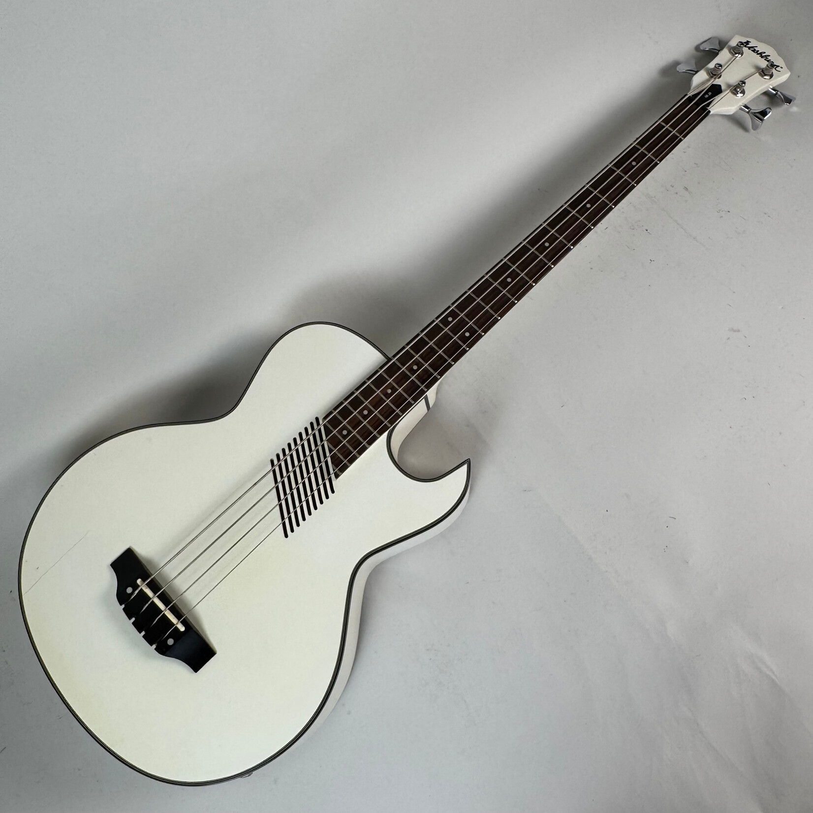 Washburn Washburn AB20 White W/ Case