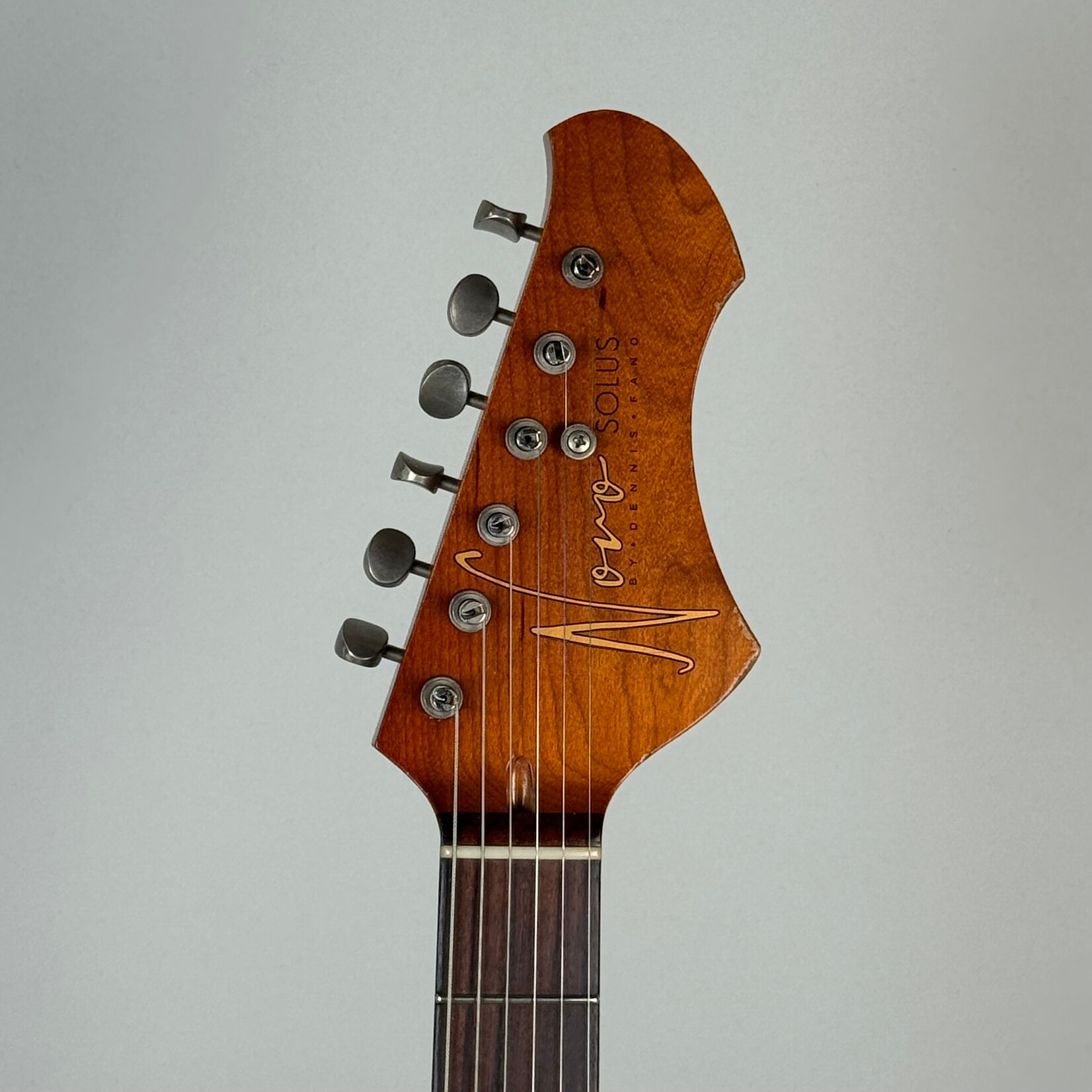 Novo 2024 Novo Solus F2 Nicotine Blonde German Carve