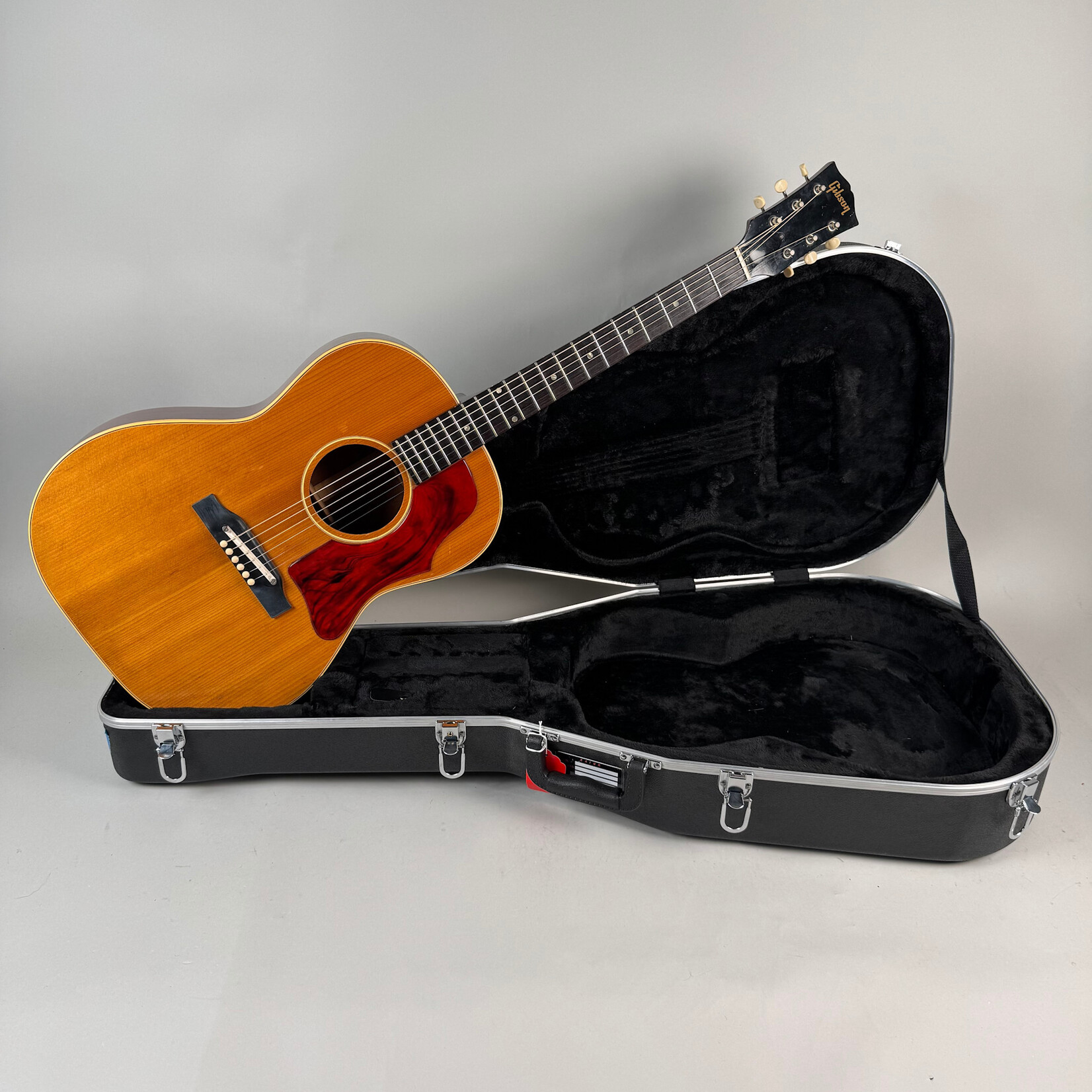 Gibson 1966 Gibson B-25N W/ HSC