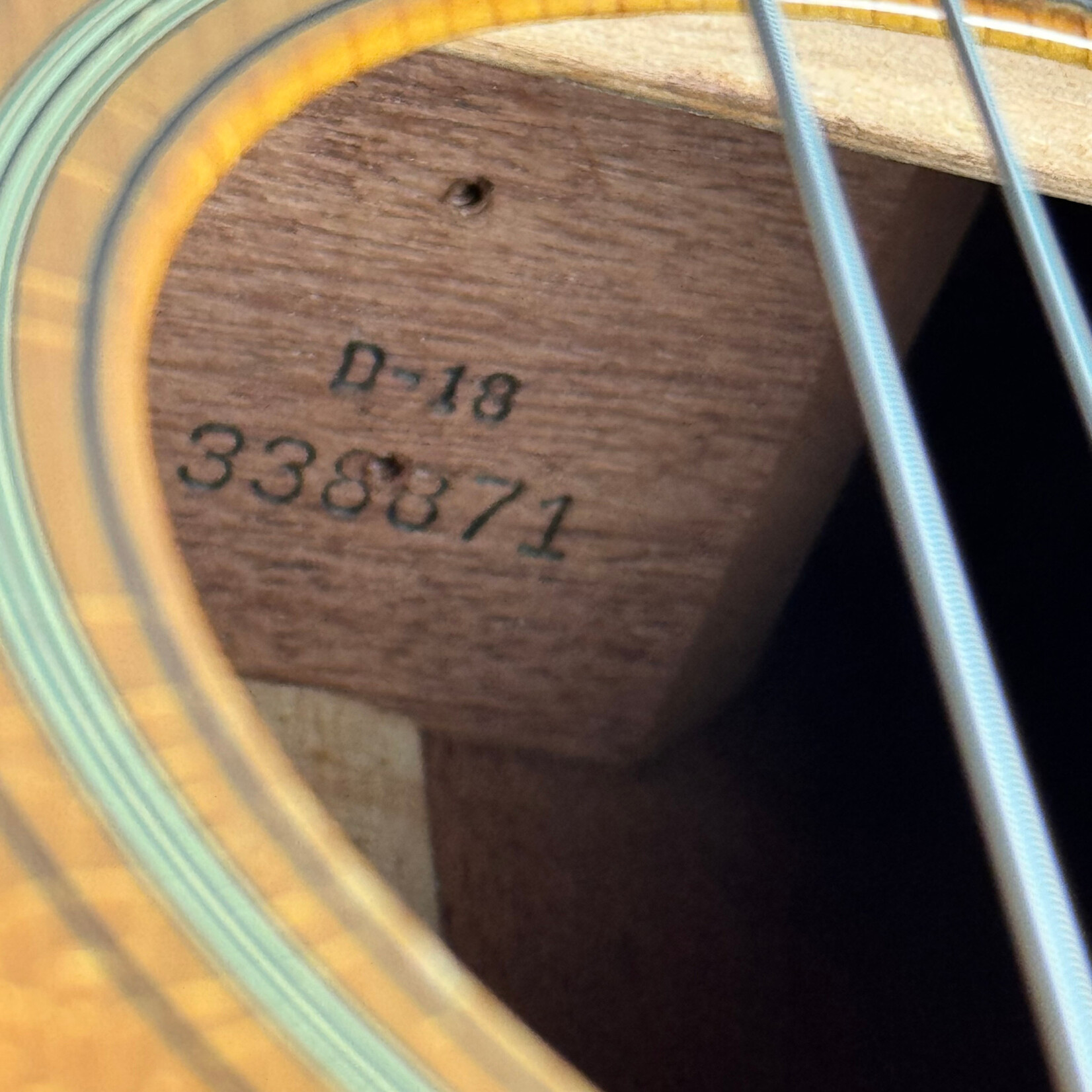 Martin 1974 Martin D-18 (Neck Reset)