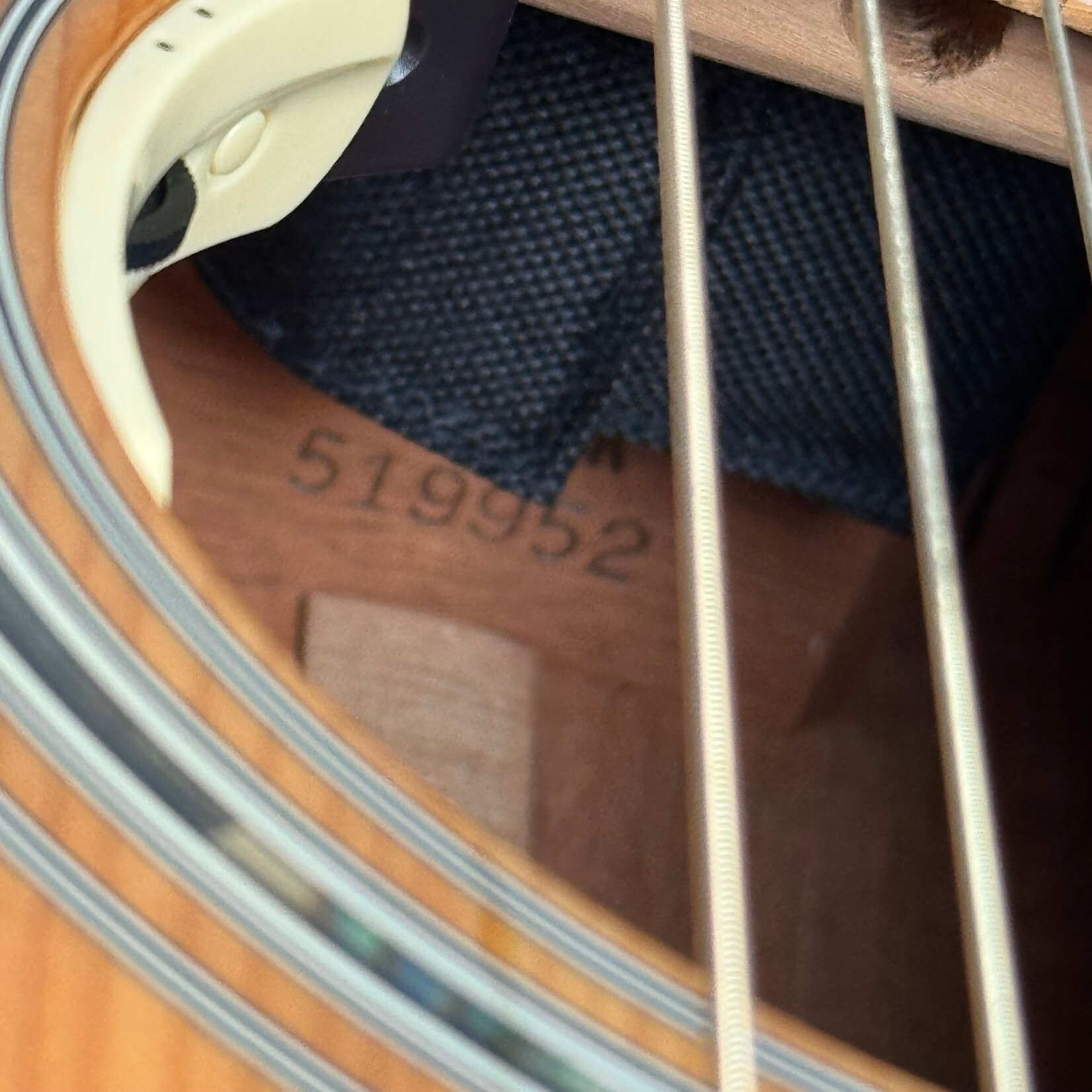 Martin 1992 Martin D-37K W/ L.R. Baggs