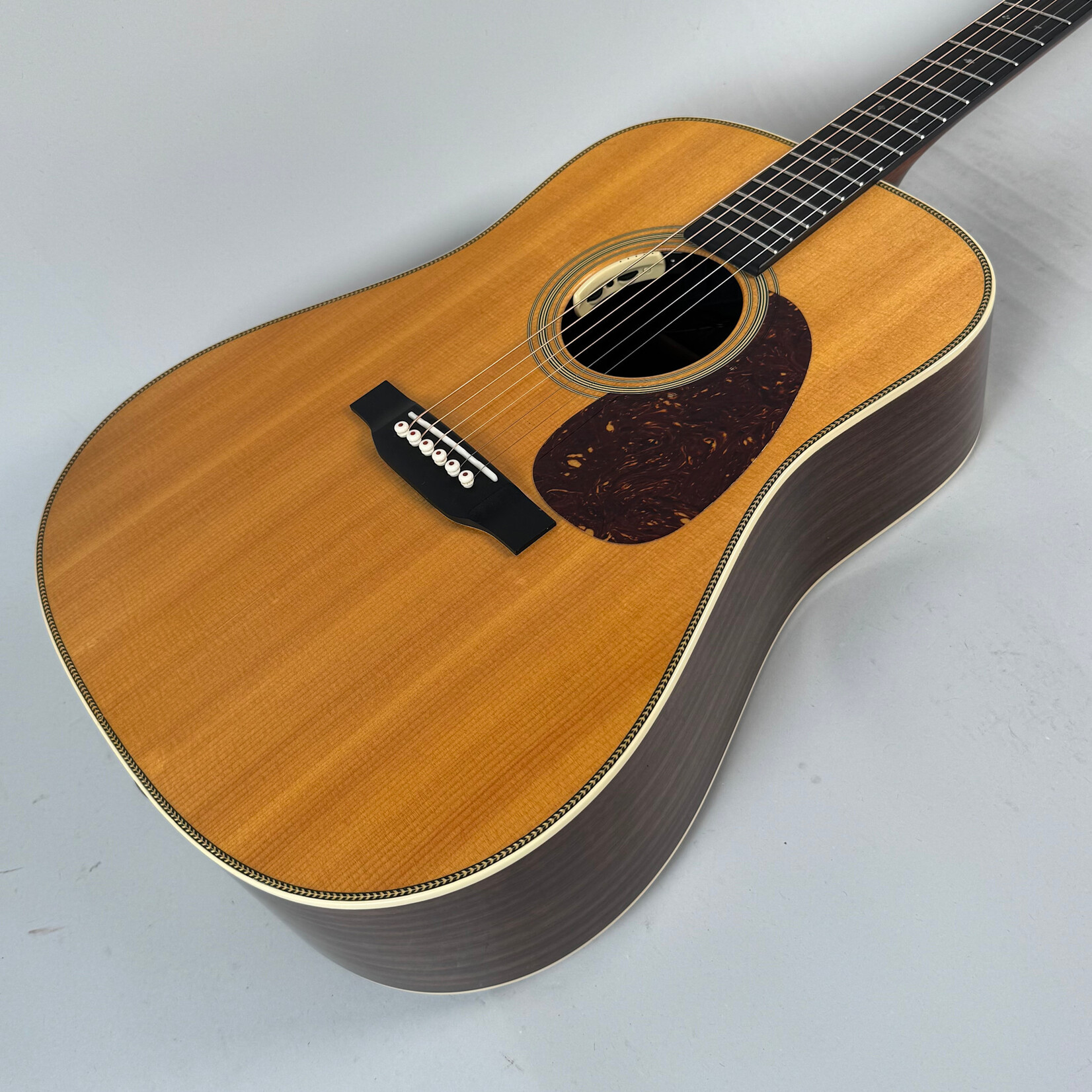 Martin 2021 Martin HD-28 W/ L.R. Baggs