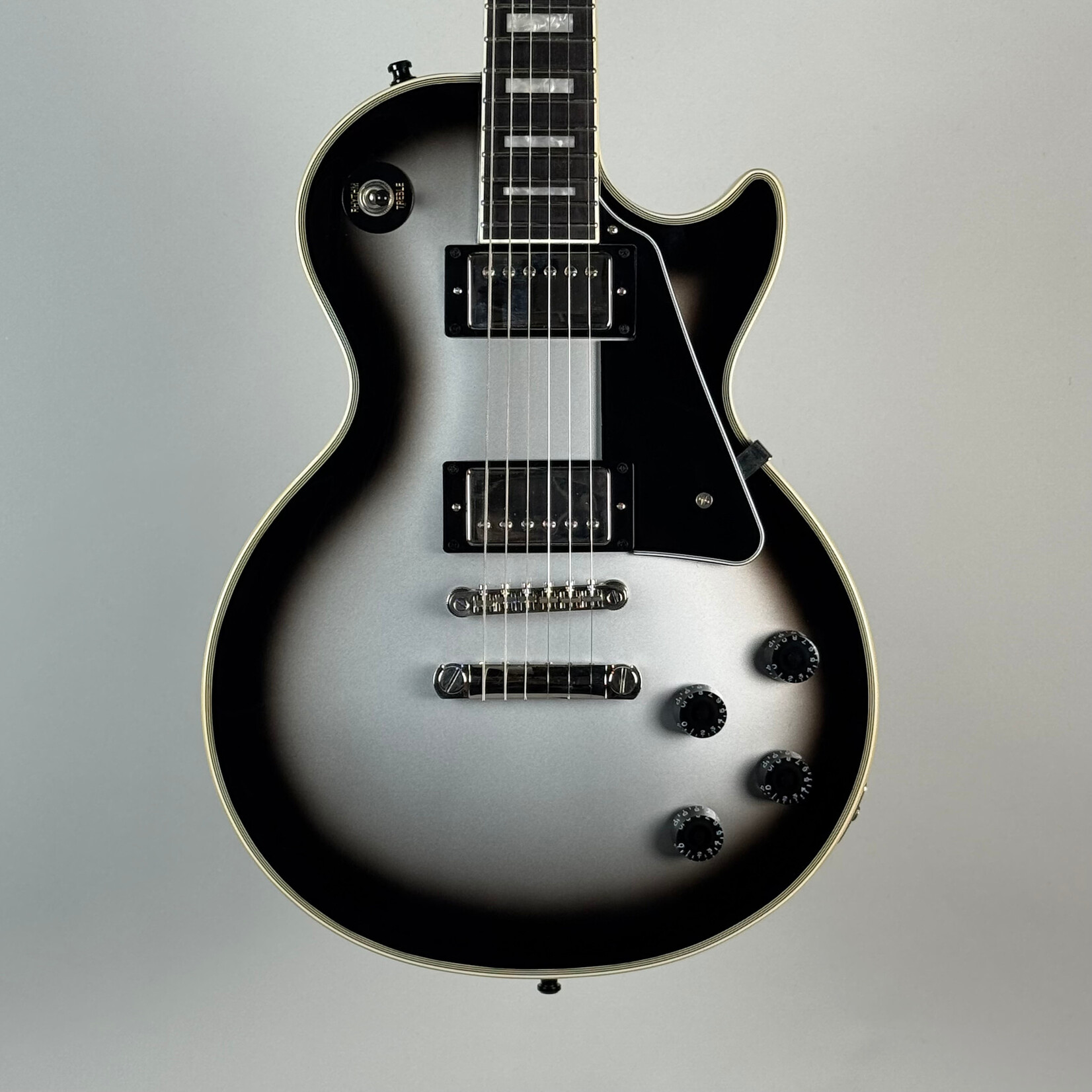 Epiphone 2022 Epiphone Les Paul Custom Silverburst