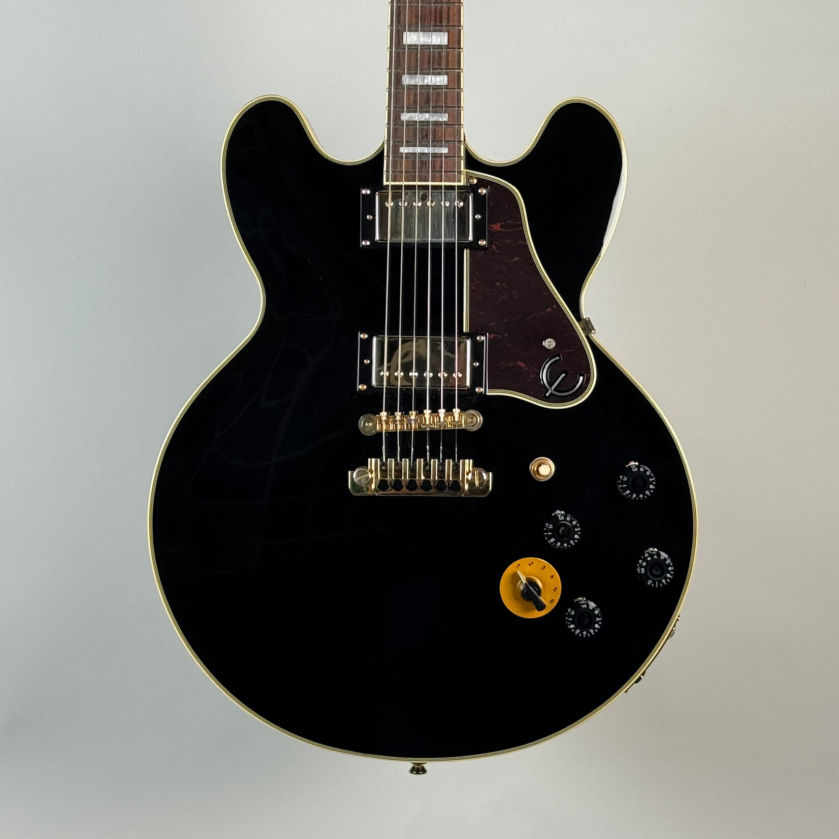 Epiphone 2016 Epiphone Lucille Black W/ HSC