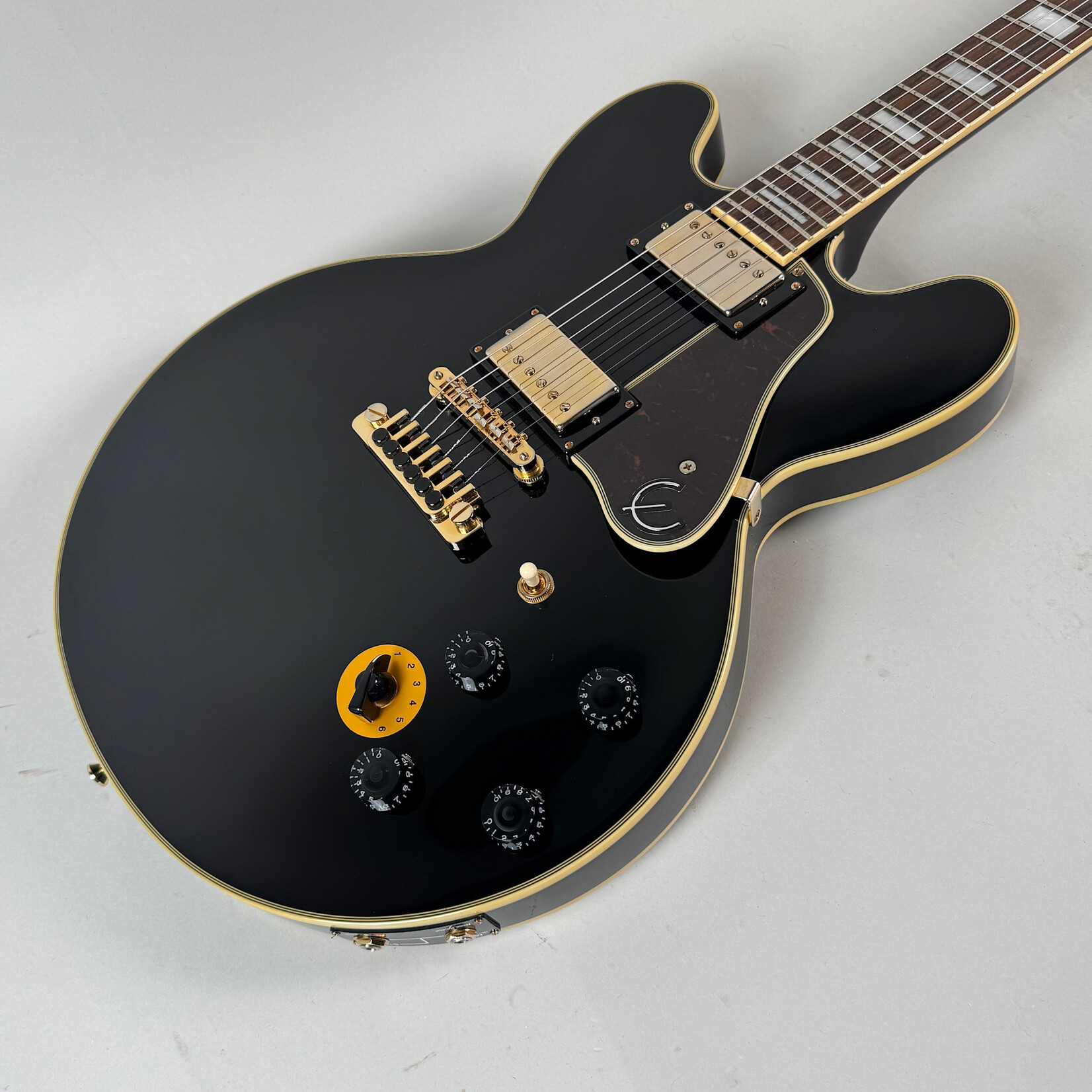 Epiphone 2016 Epiphone Lucille Black W/ HSC