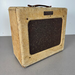 Fender 1951 Fender Tweed Deluxe TV Front