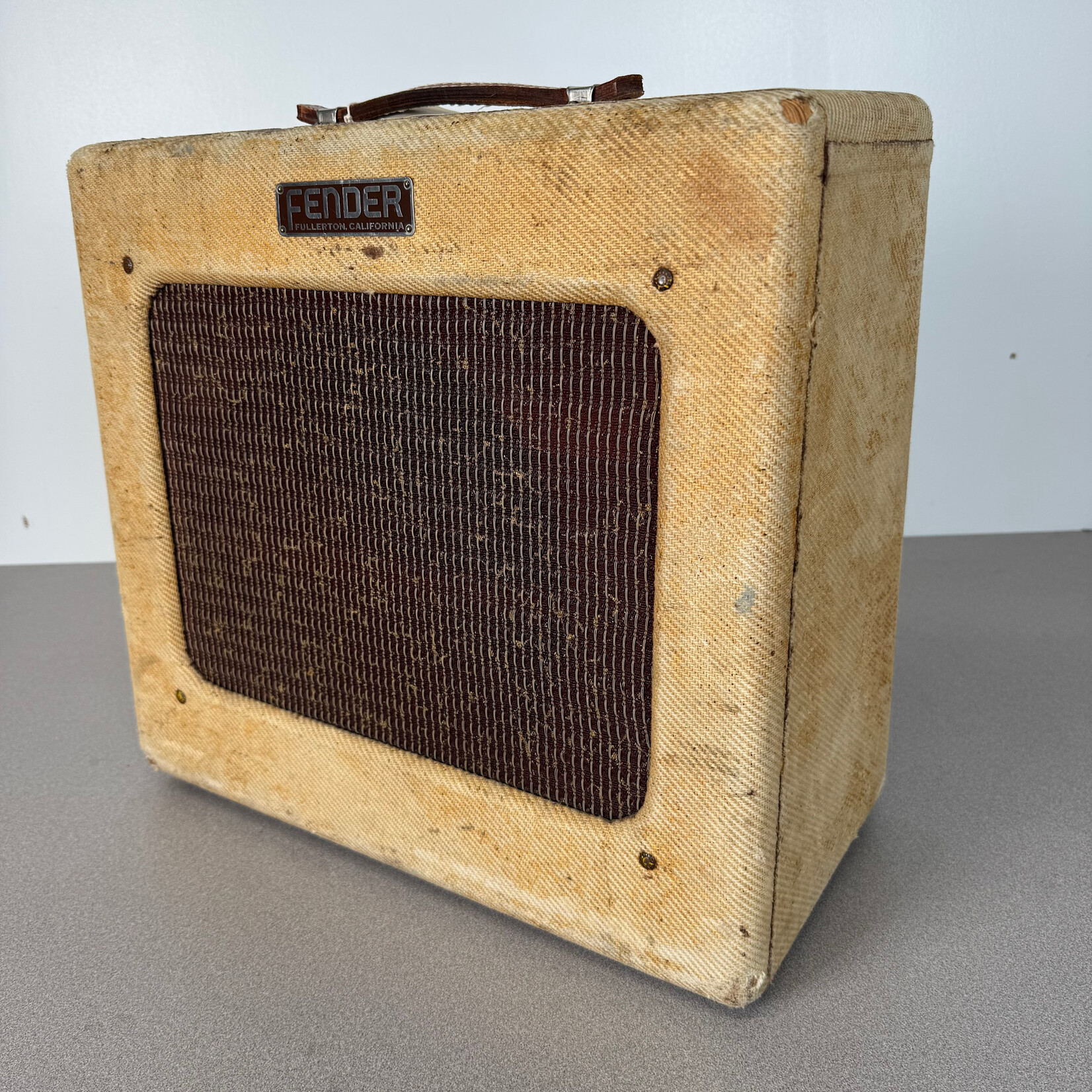 Fender 1951 Fender Tweed Deluxe TV Front