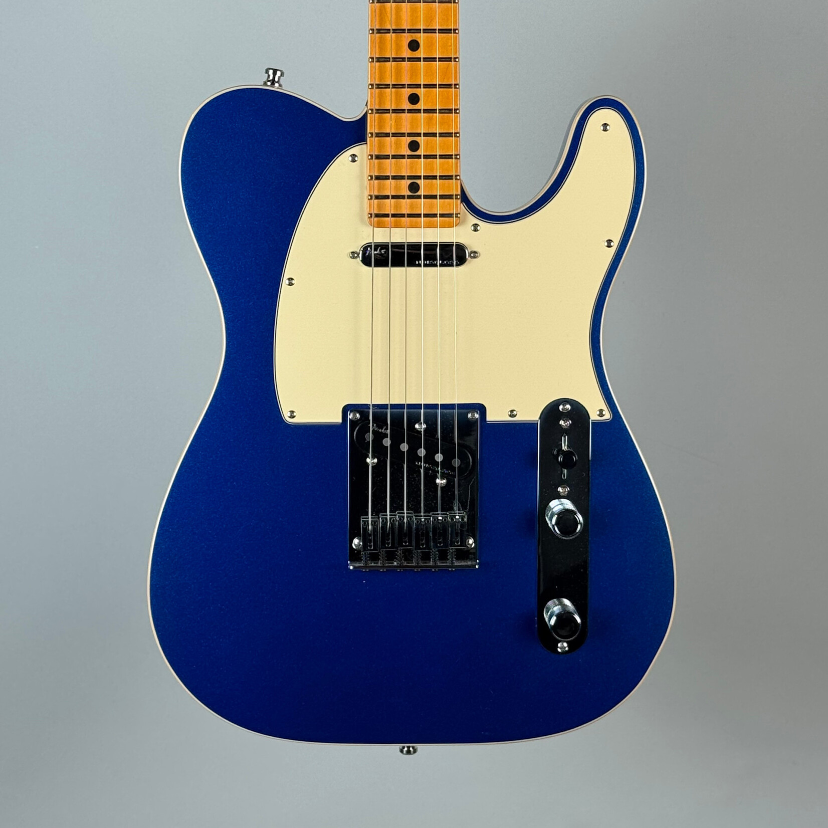 Fender 2023 Fender American Ultra Telecaster Cobra Blue