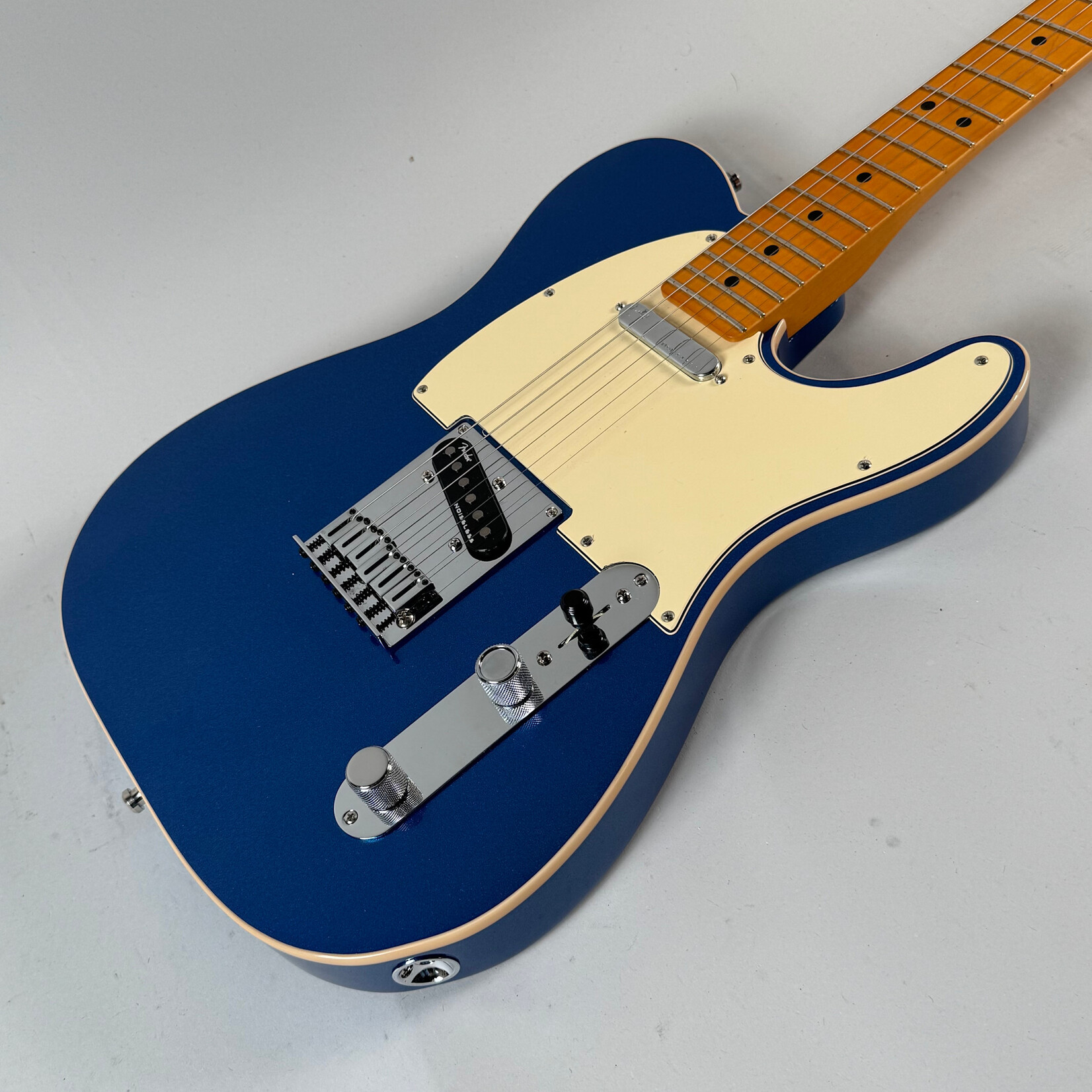 Fender 2023 Fender American Ultra Telecaster Cobra Blue