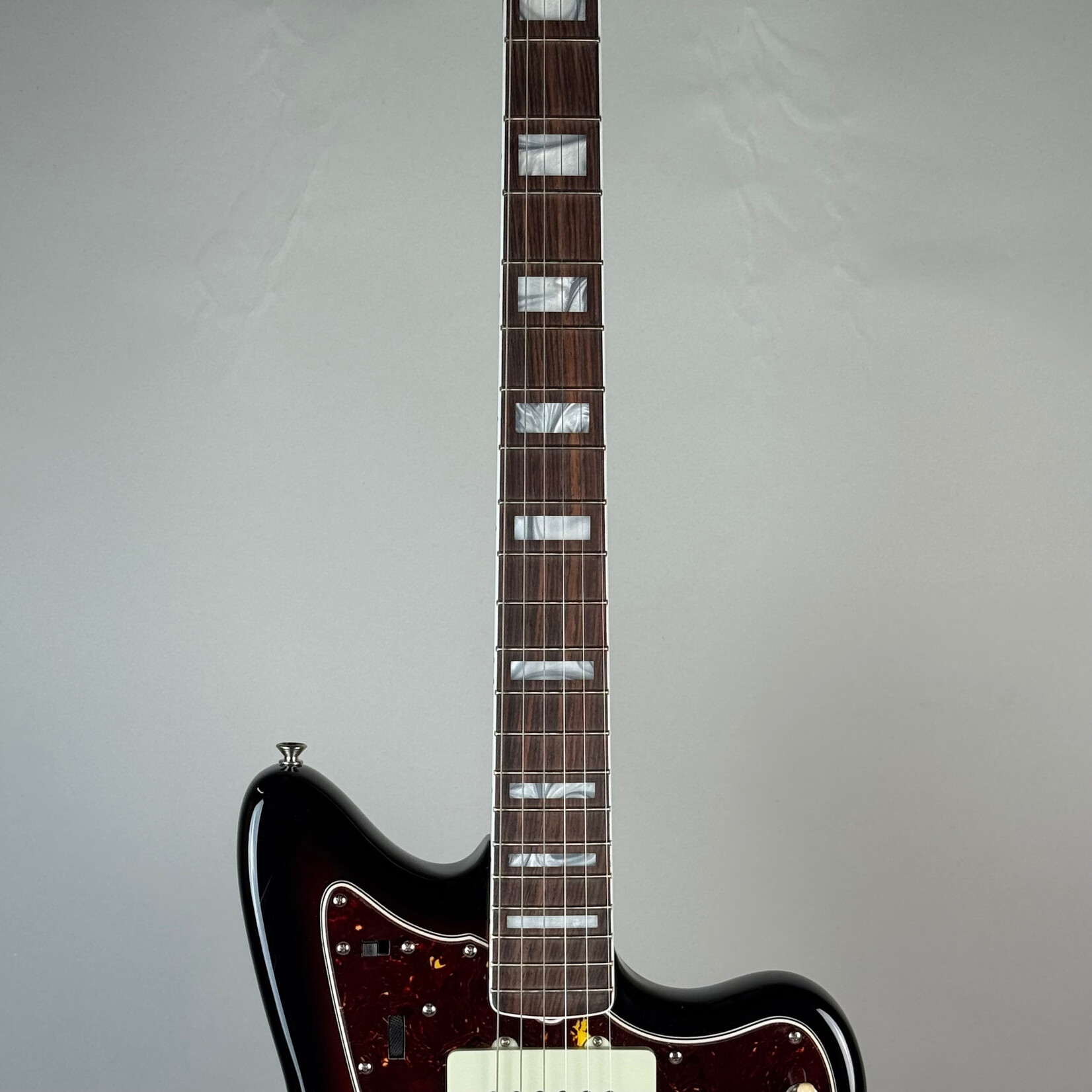Fender 2024 Fender American Vintage ii '66 Reissue Jazzmaster Sunburst