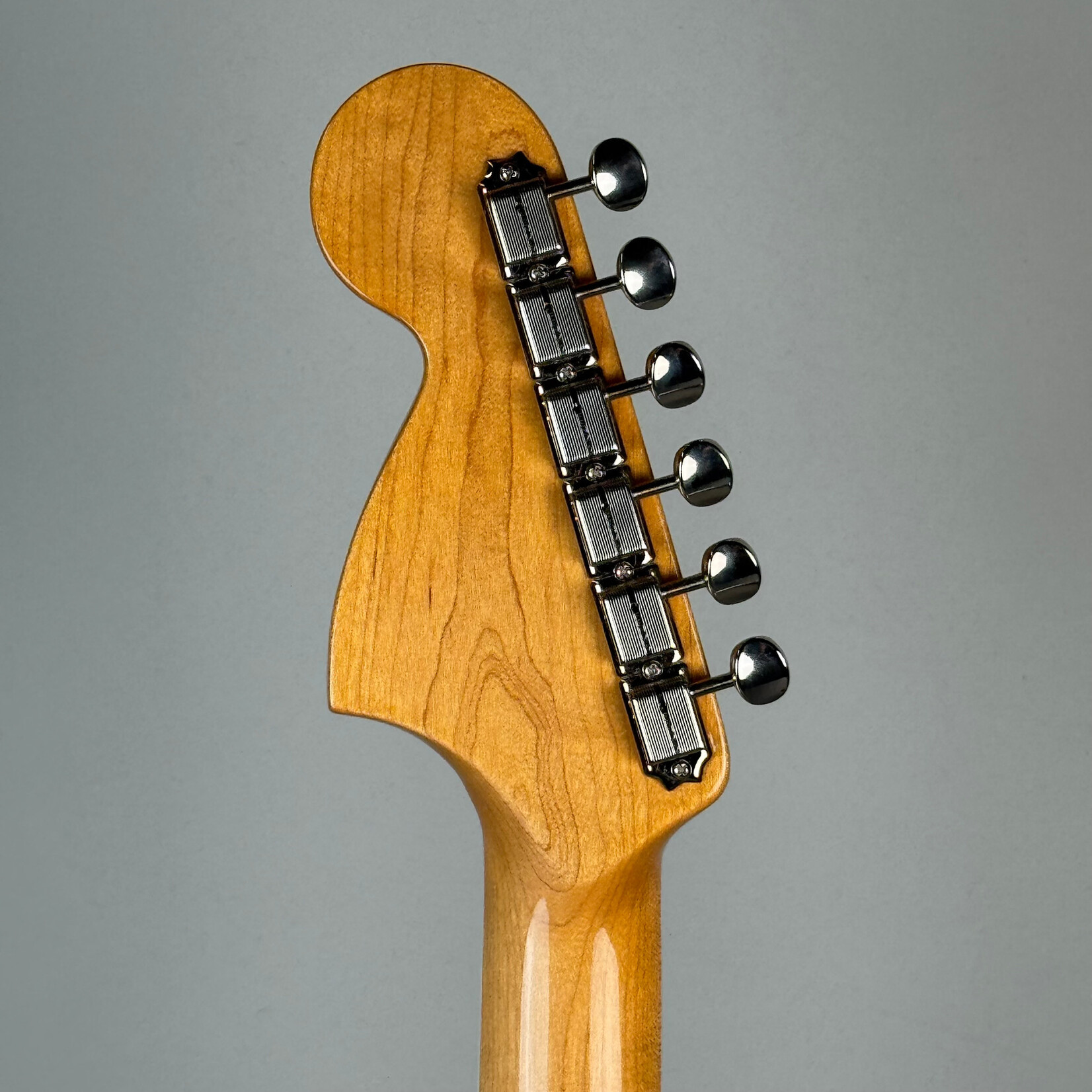 Fender 2024 Fender American Vintage ii '66 Reissue Jazzmaster Sunburst