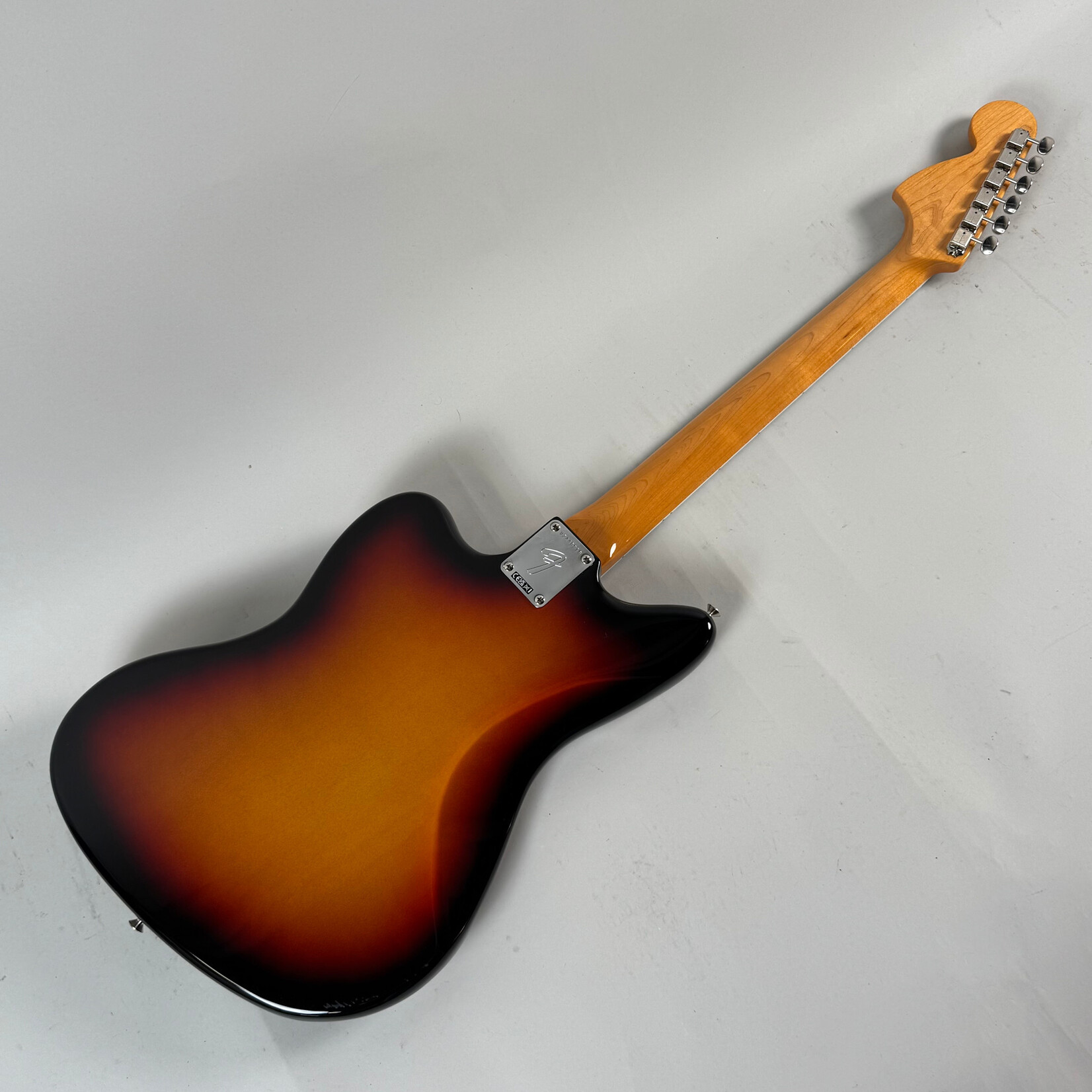 Fender 2024 Fender American Vintage ii '66 Reissue Jazzmaster Sunburst