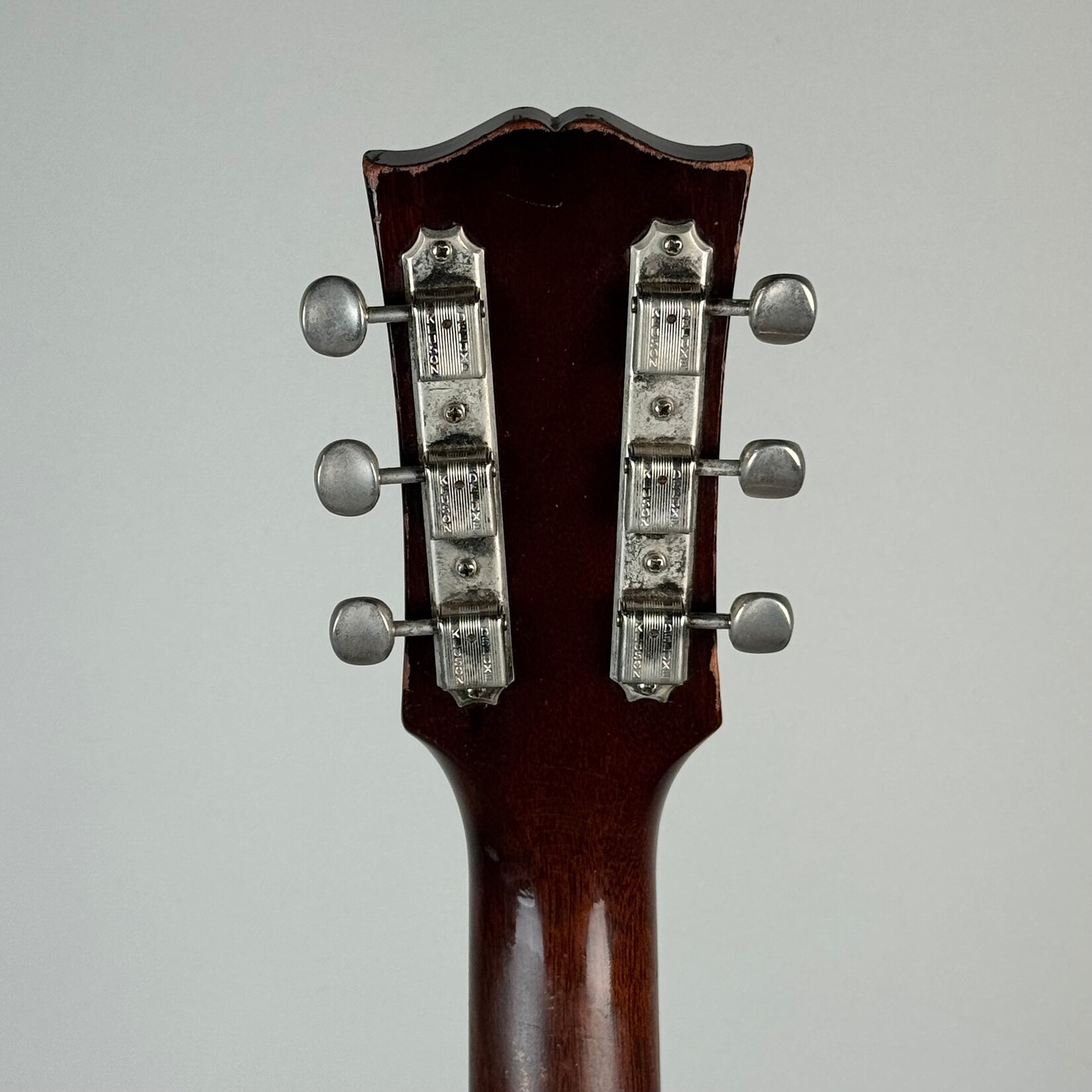 Gibson 1956 Gibson ES-125 (period tuners metal buttons)
