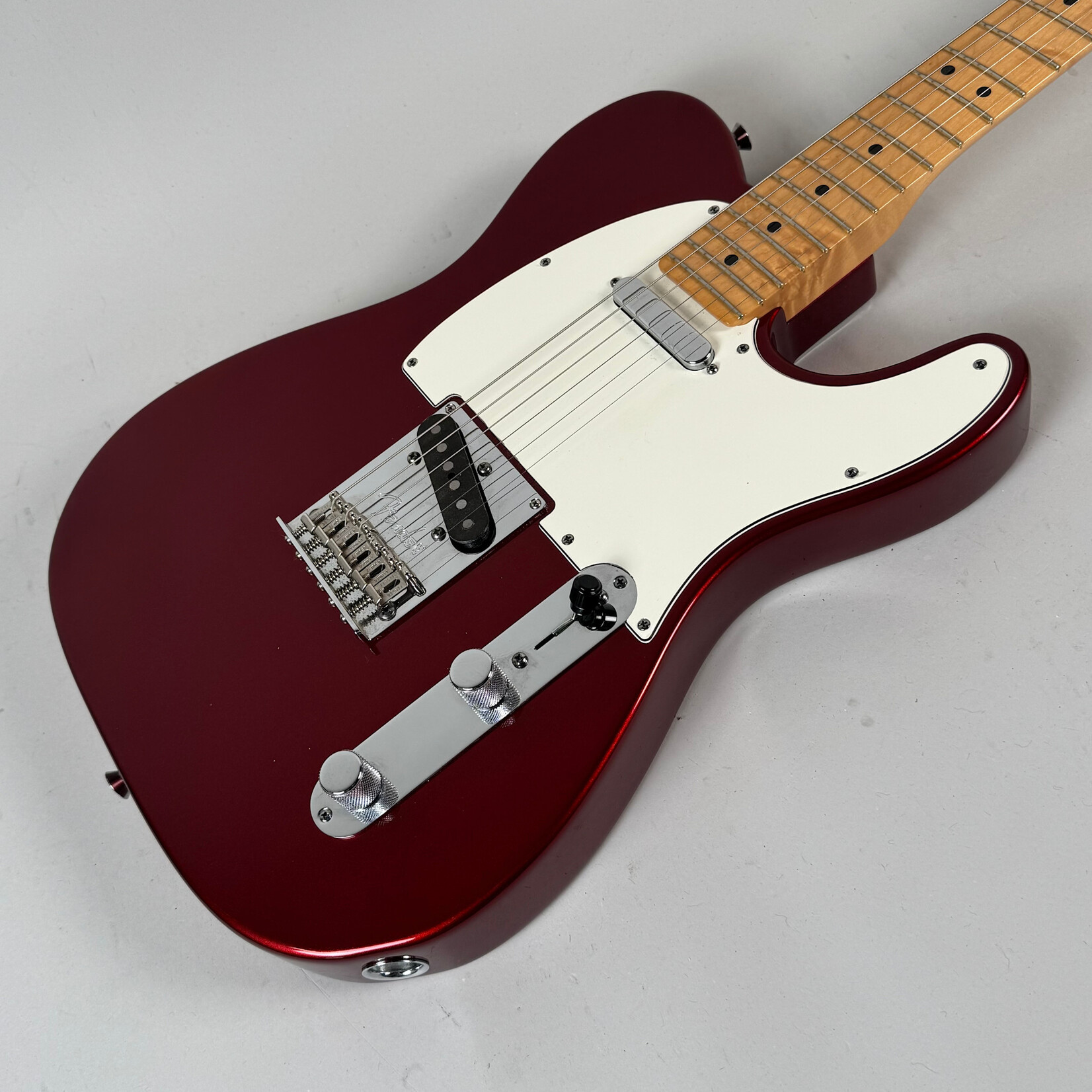 Fender 2012 Fender USA Telecaseter Cola Red