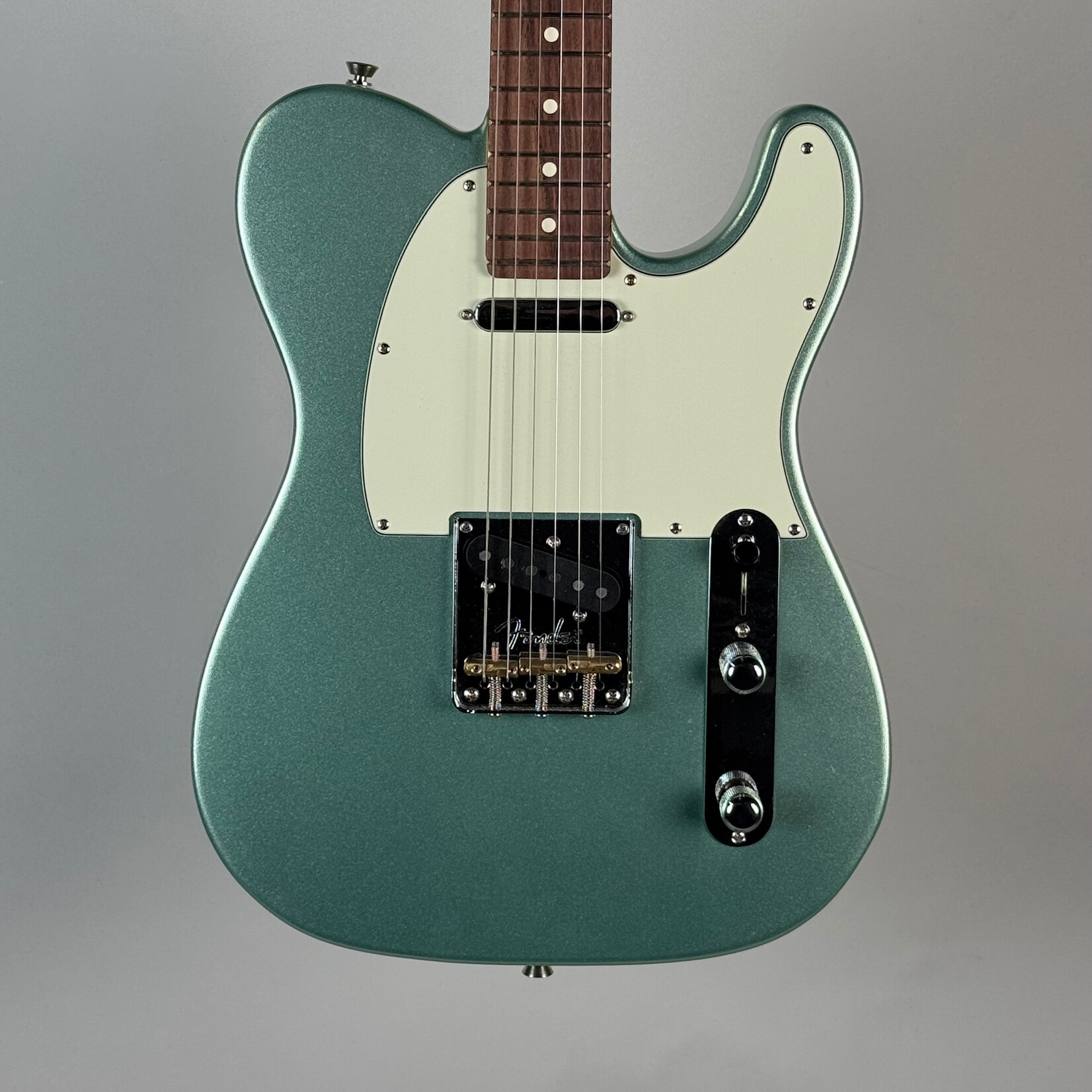 Fender 2022 Fender American Professional II Telecaster Mystic Surf Green