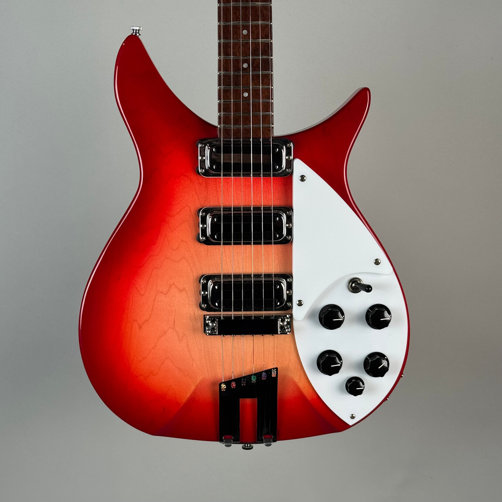 Rickenbacker 2022 Rickenbacker 350/V63 Fireglo