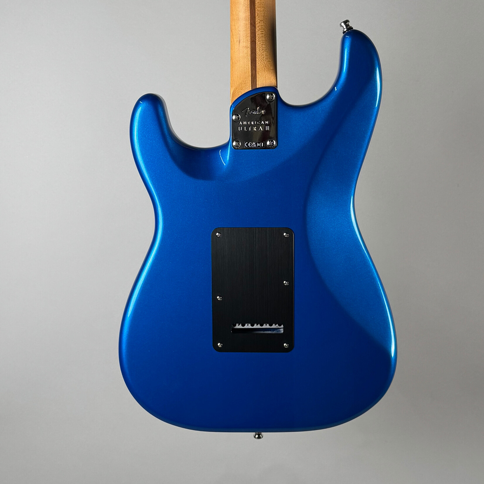 Fender 2024 Fender American Ultra II Stratocaster Noble Blue