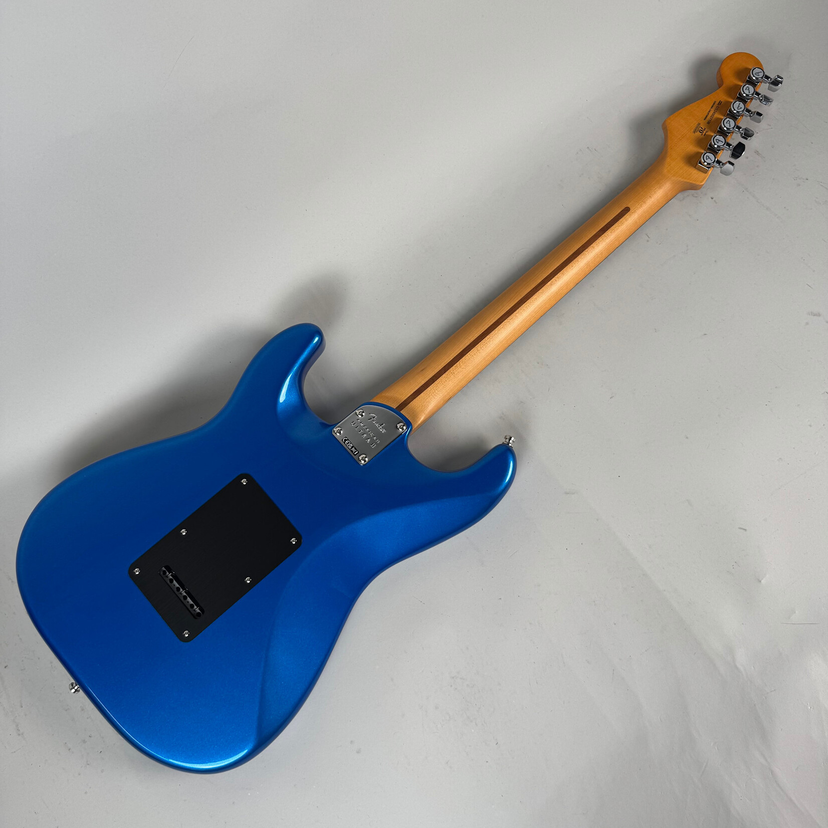 Fender 2024 Fender American Ultra II Stratocaster Noble Blue
